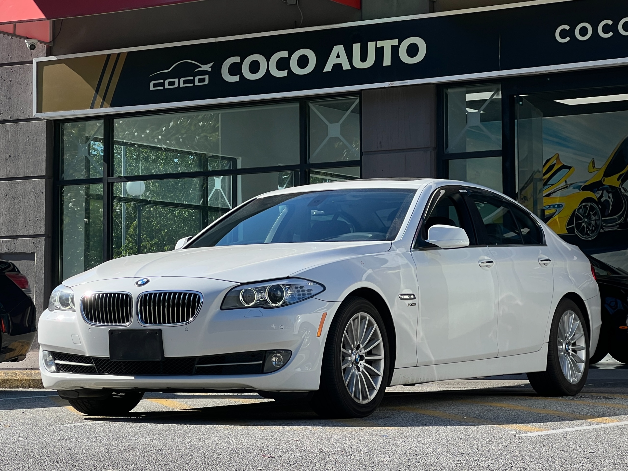 2011 BMW 535 - Image 4