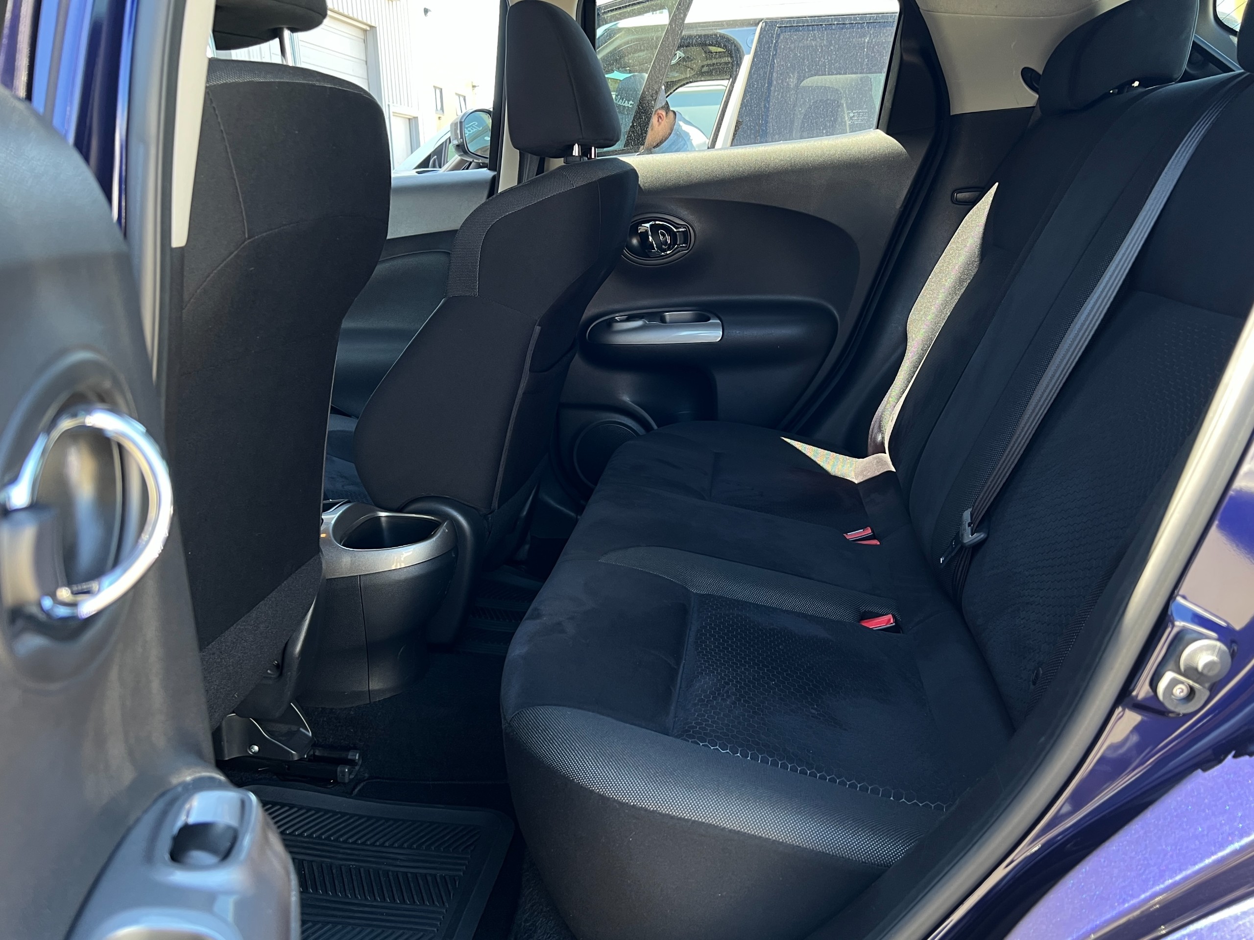 2015 Nissan juke sv|No accident | BC Local - Image 15