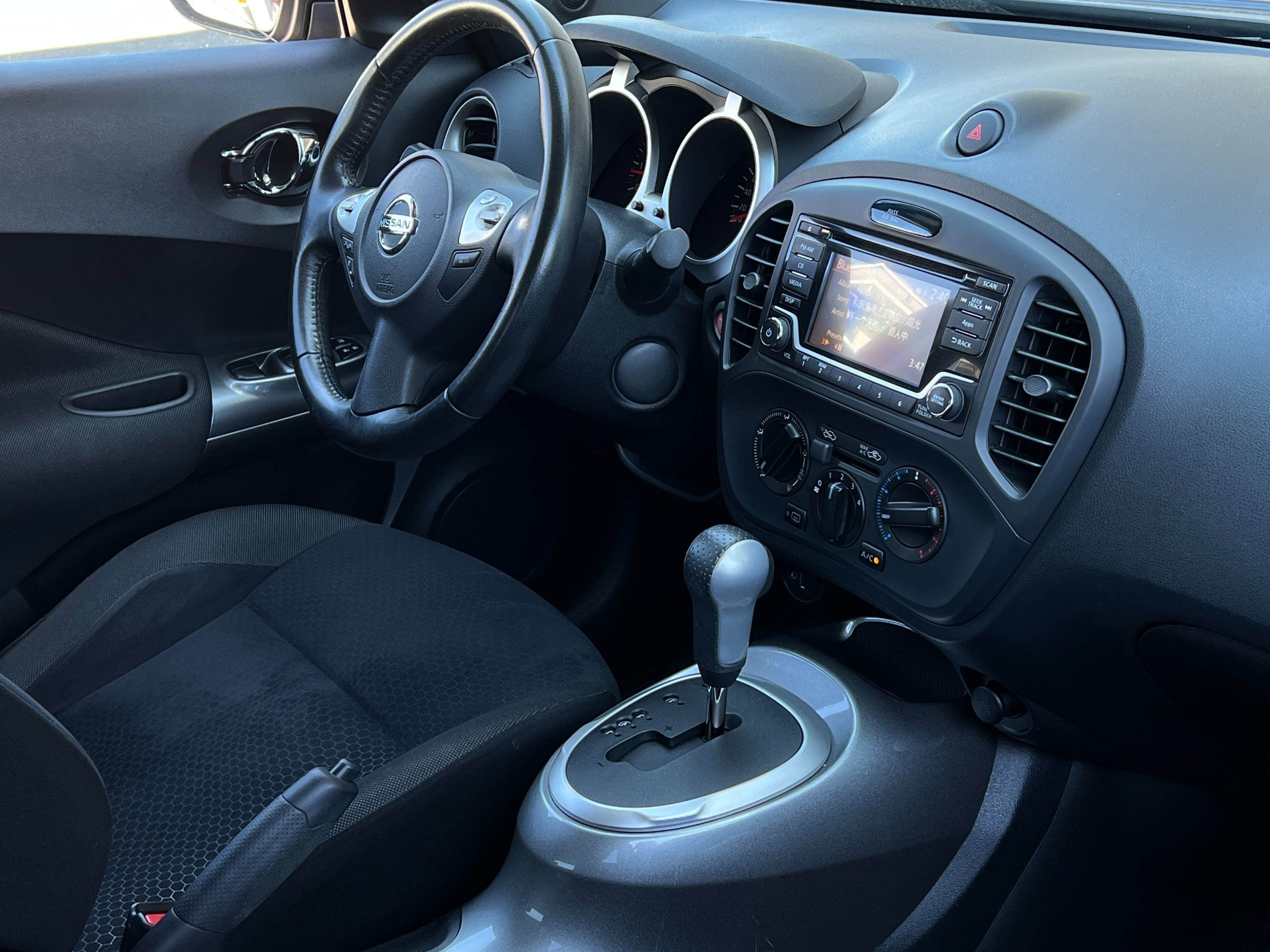 2015 Nissan juke sv|No accident | BC Local - Image 13