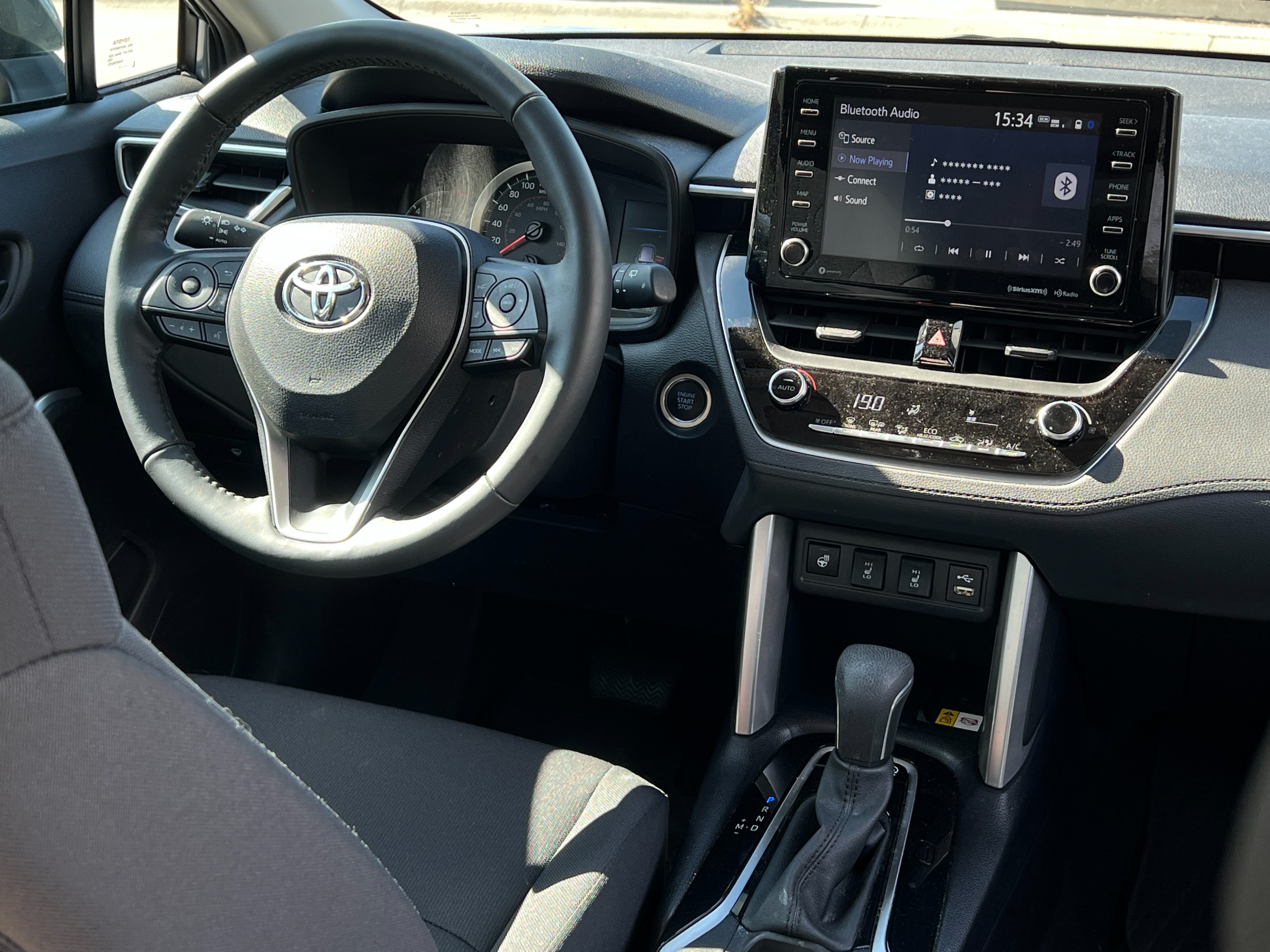 2022 Toyota Corolla Cross LE AWD | No accident | BC Local - Image 11