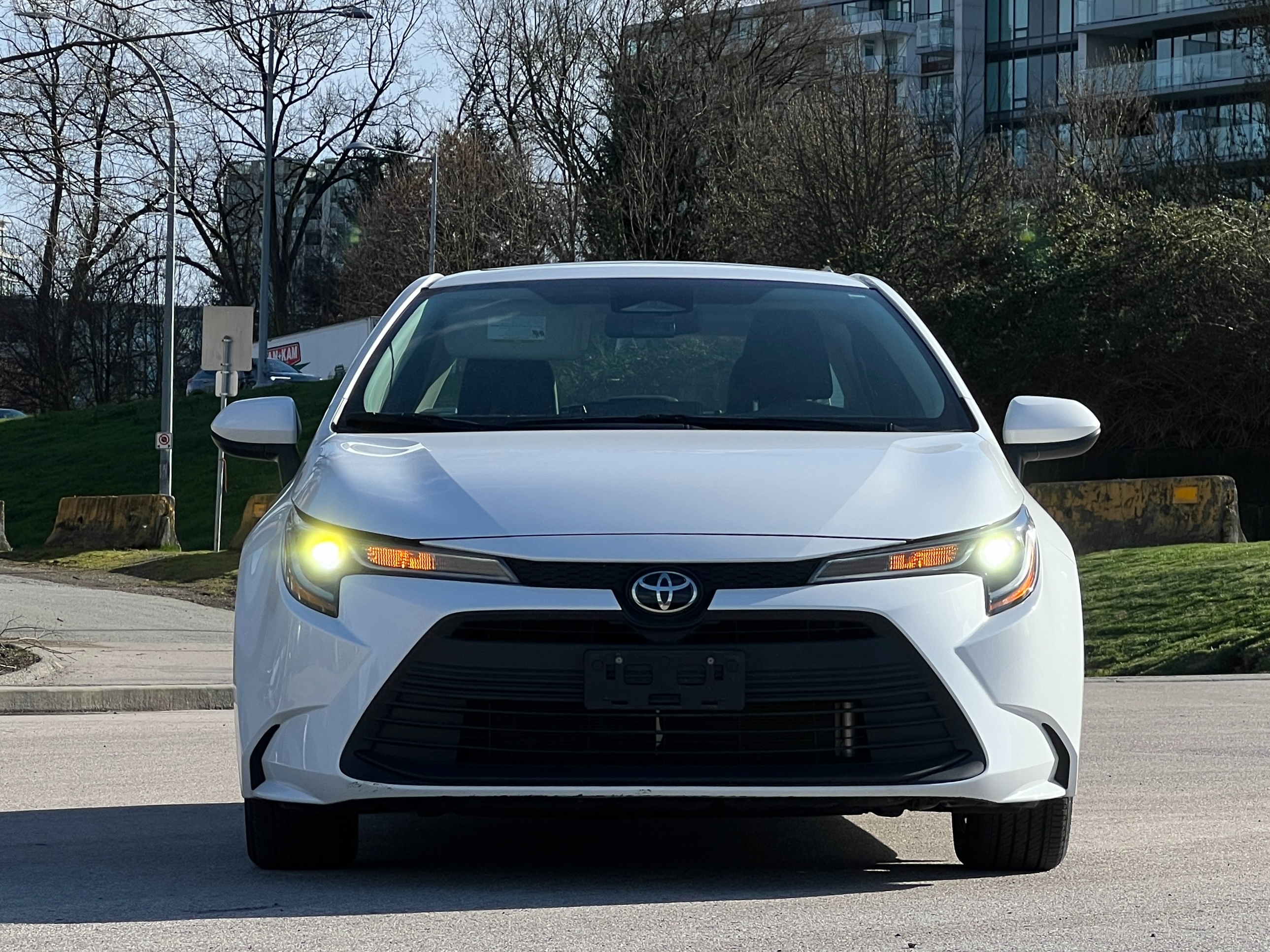 2023 Toyota Corolla | No accident - Image 3