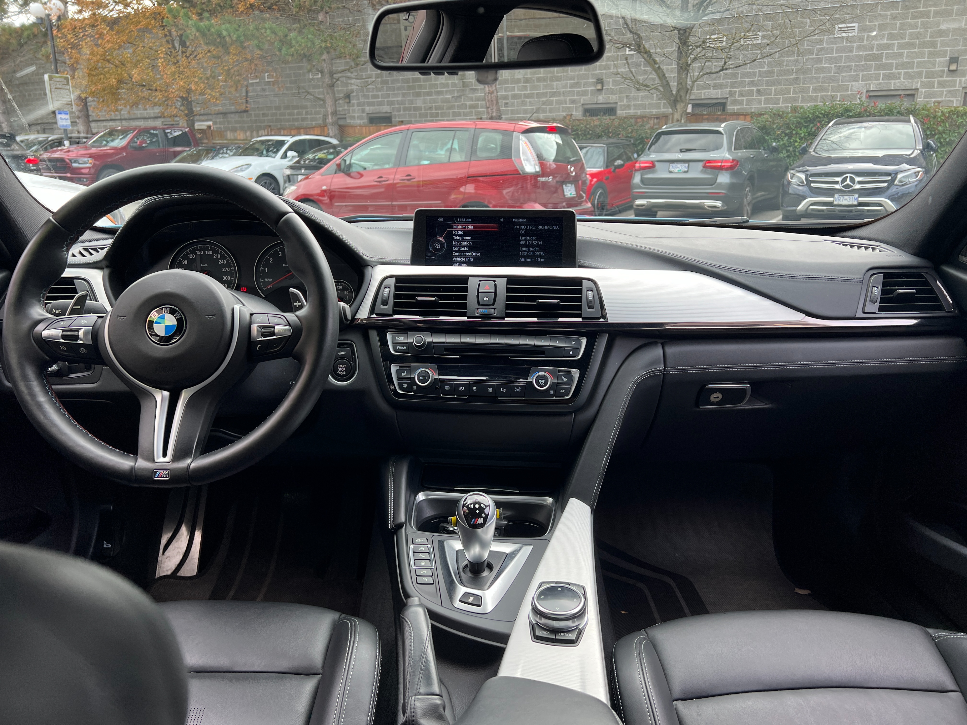 2015 BMW M3 | no accident - Image 11