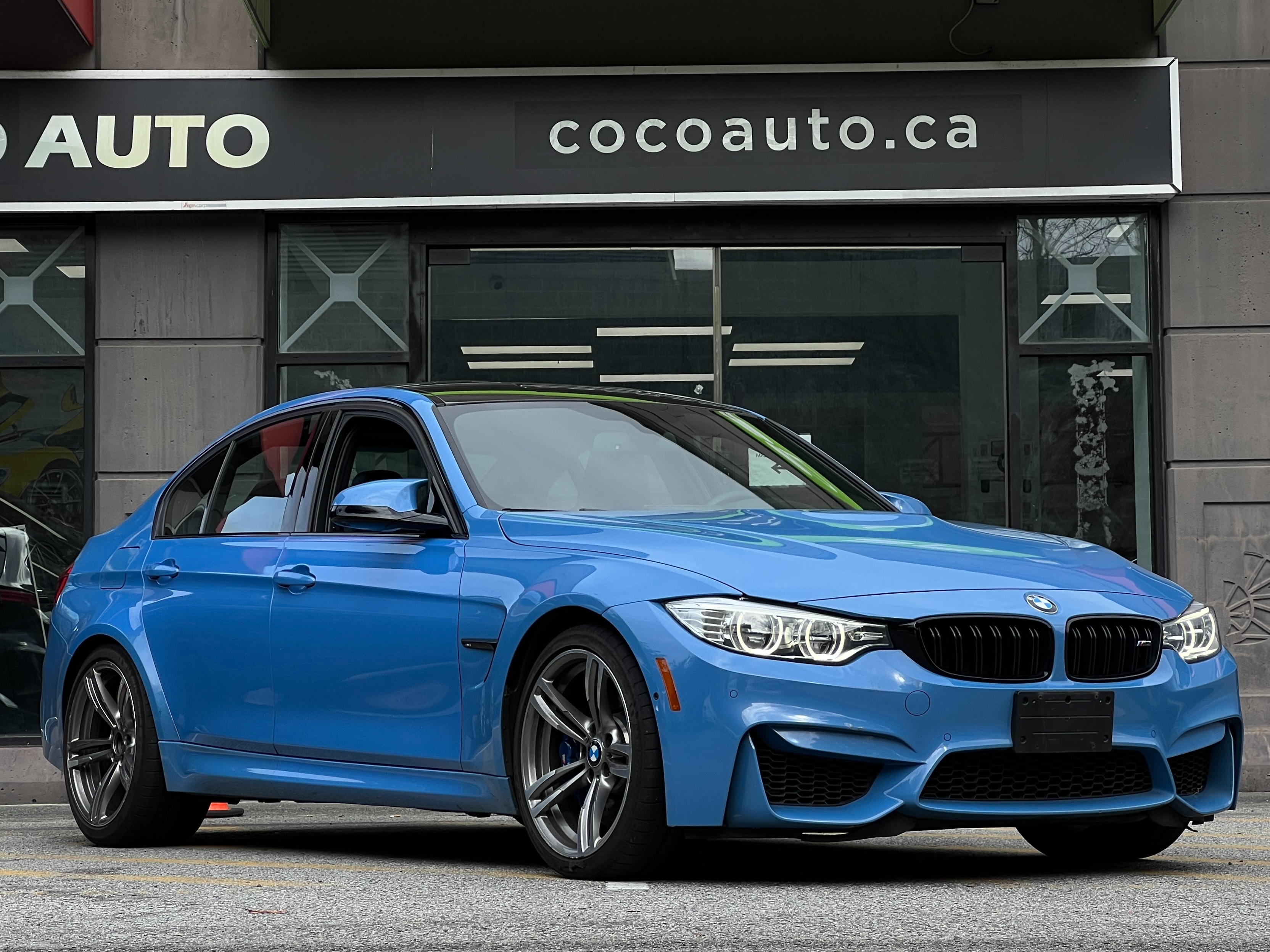 2015 BMW M3 | no accident - Image 1