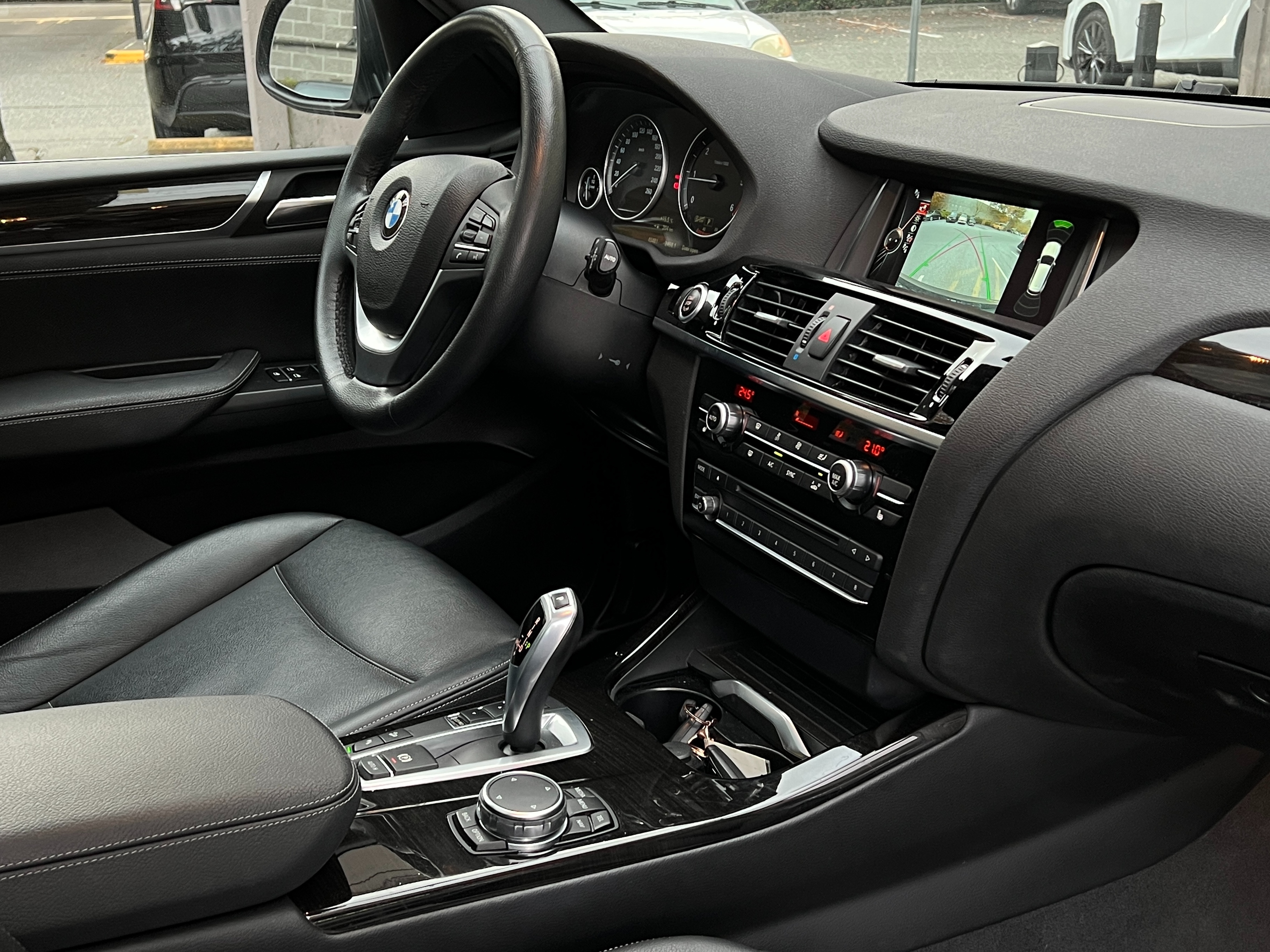 2016 BMW x3 xdrive 28d  | low km - Image 11