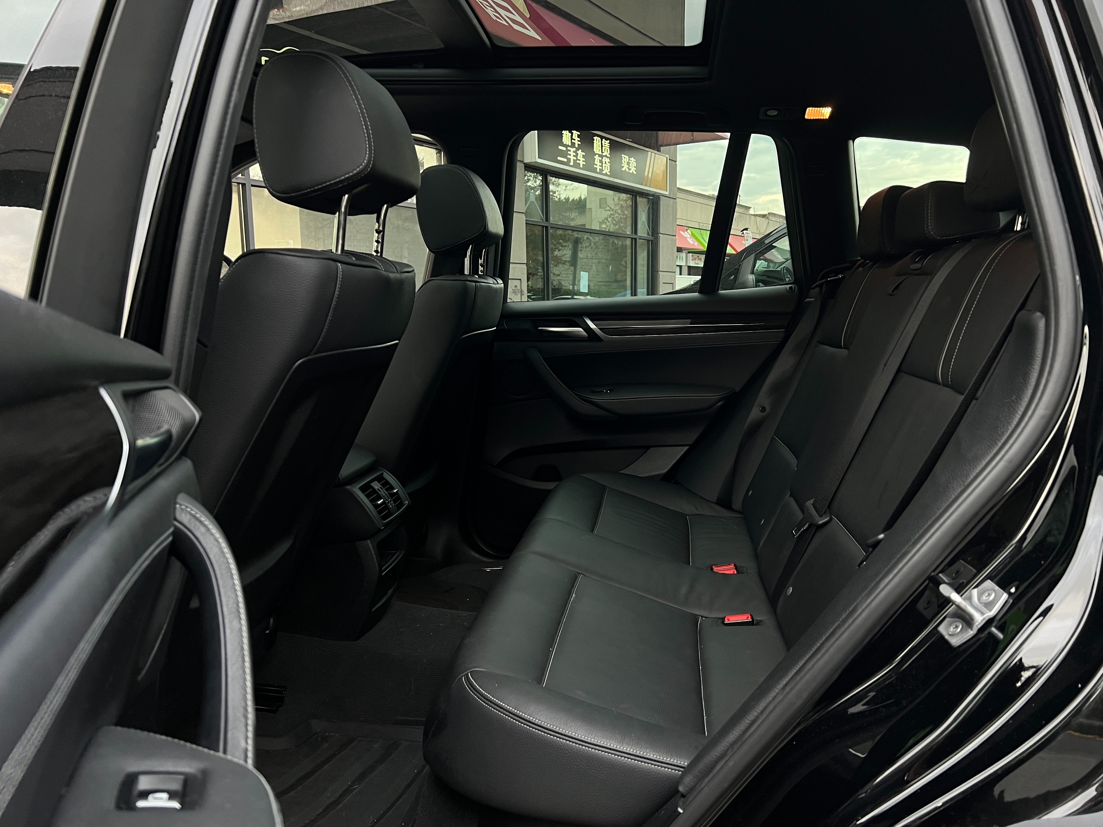 2016 BMW x3 xdrive 28d  | low km - Image 16