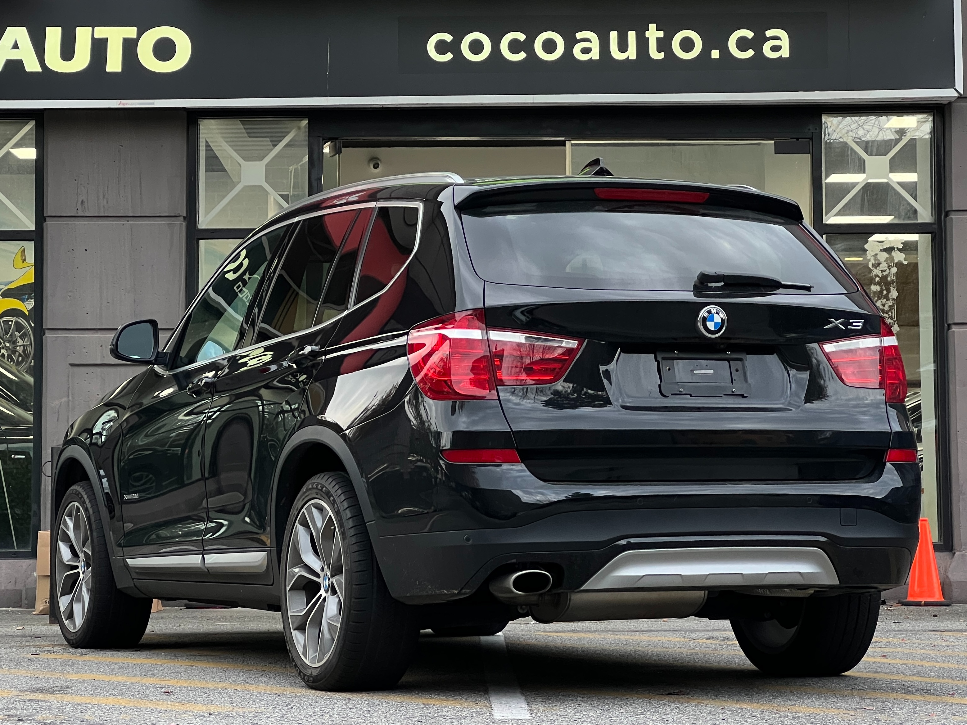 2016 BMW x3 xdrive 28d  | low km - Image 6
