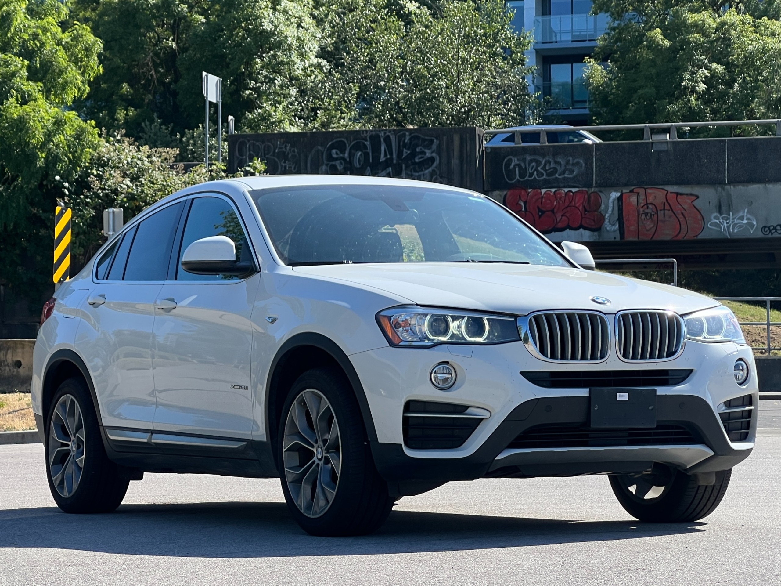 2016 BMW X4 xdrive 28i | BC Local - Image 1