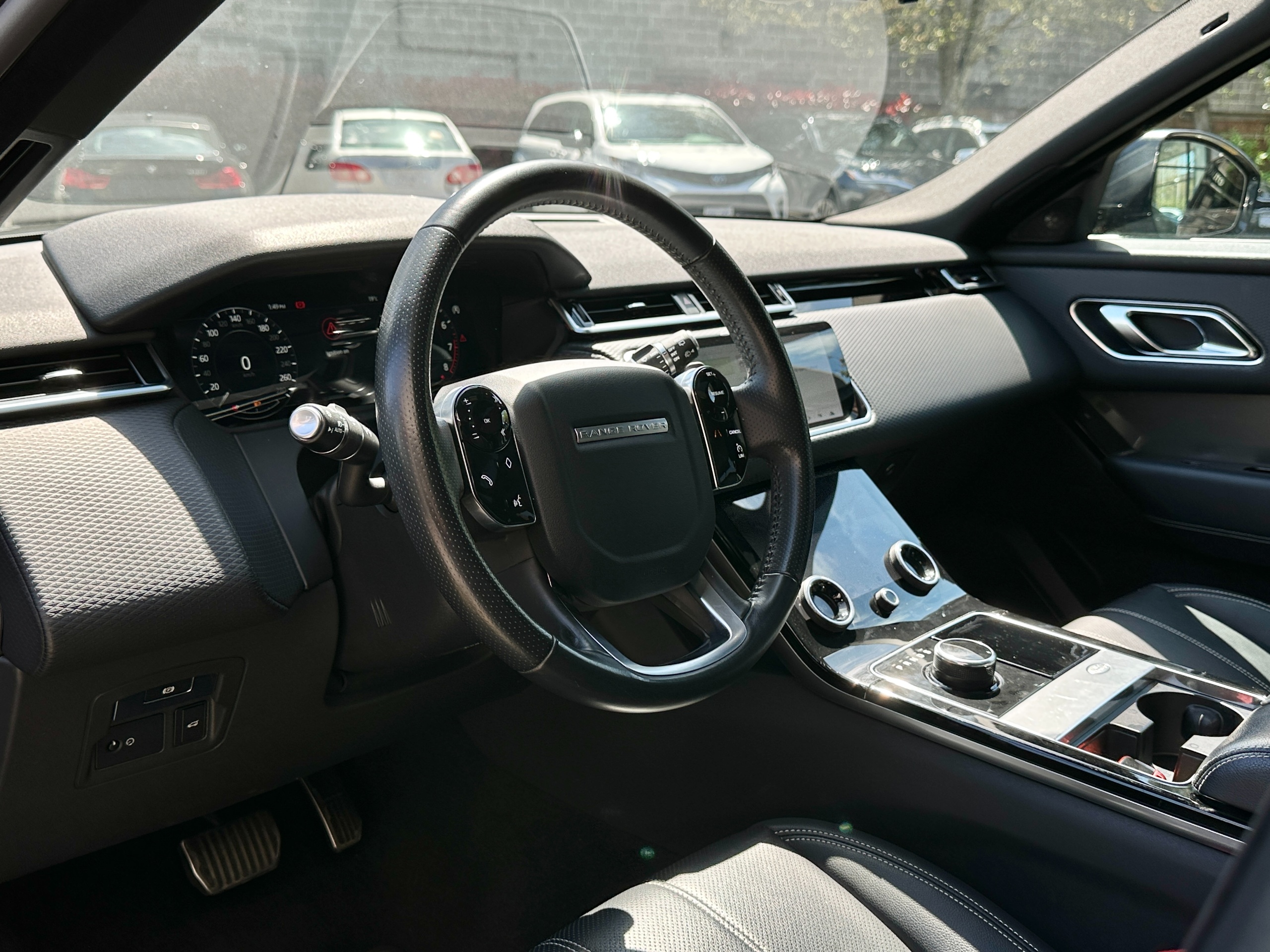 2018 Land Rover Range Rover - Image 8