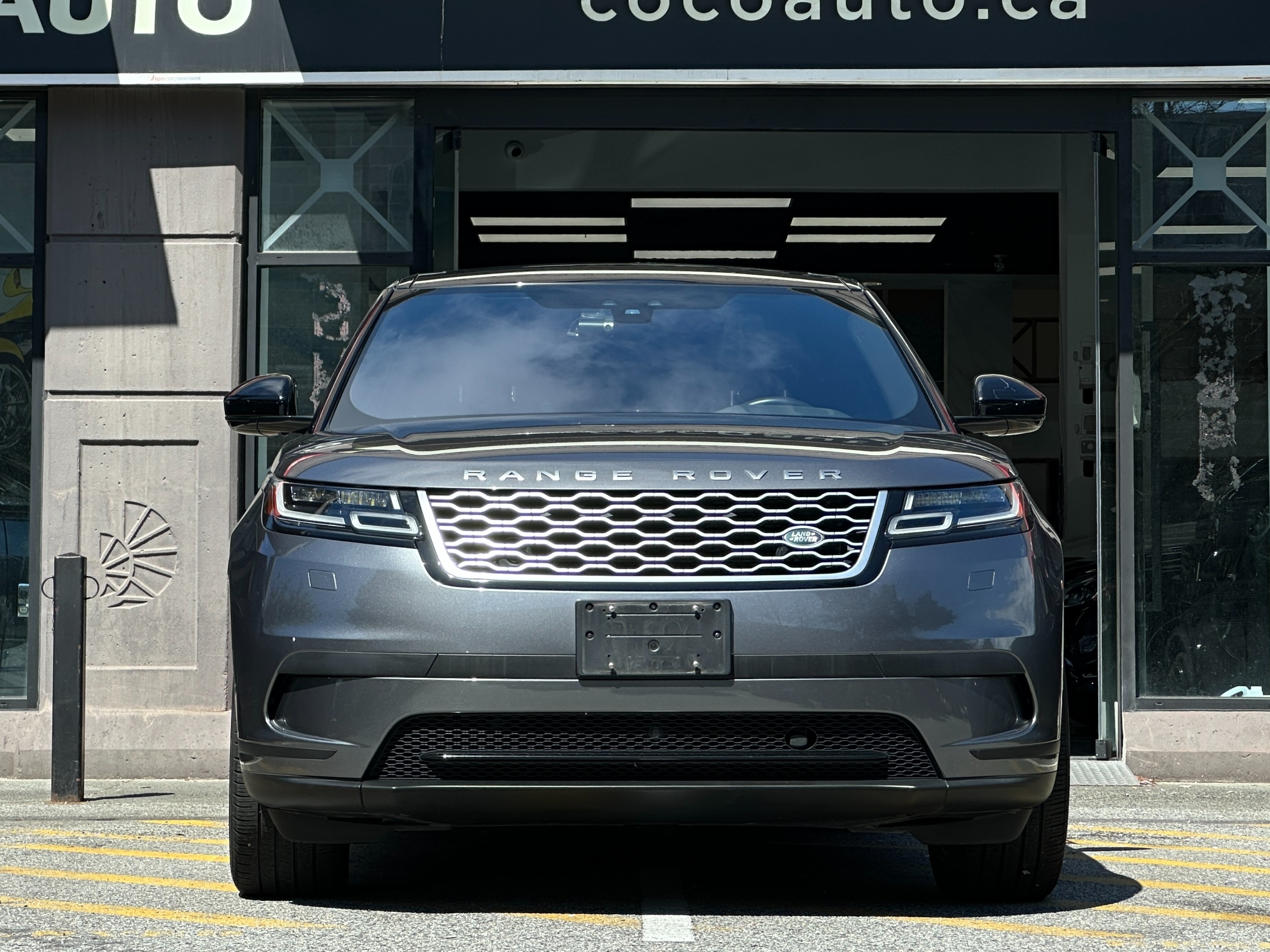 2018 Land Rover Range Rover - Image 4