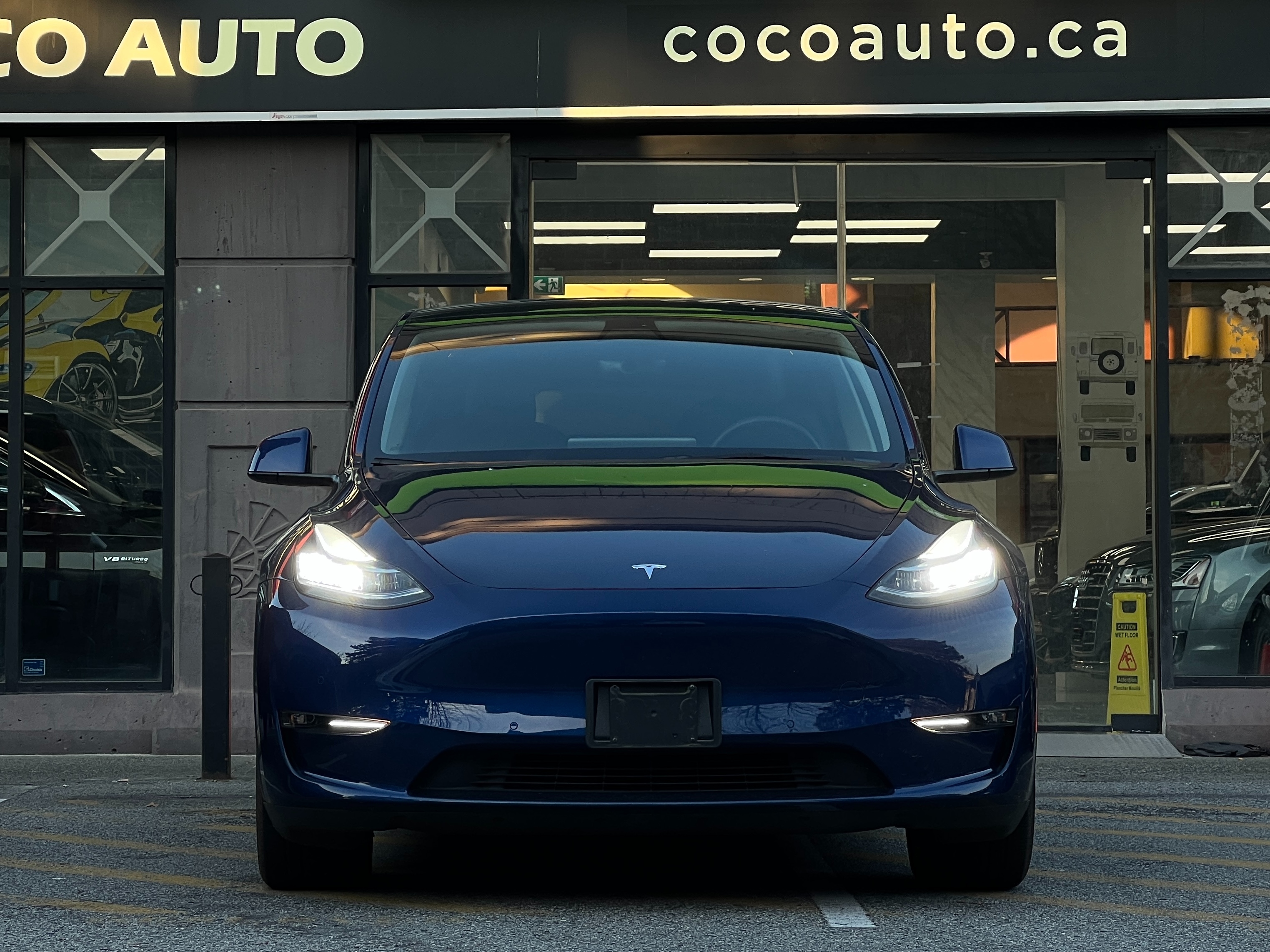 2022 Tesla Model Y long range dual motor | one owner | clean title | bc local - Image 3