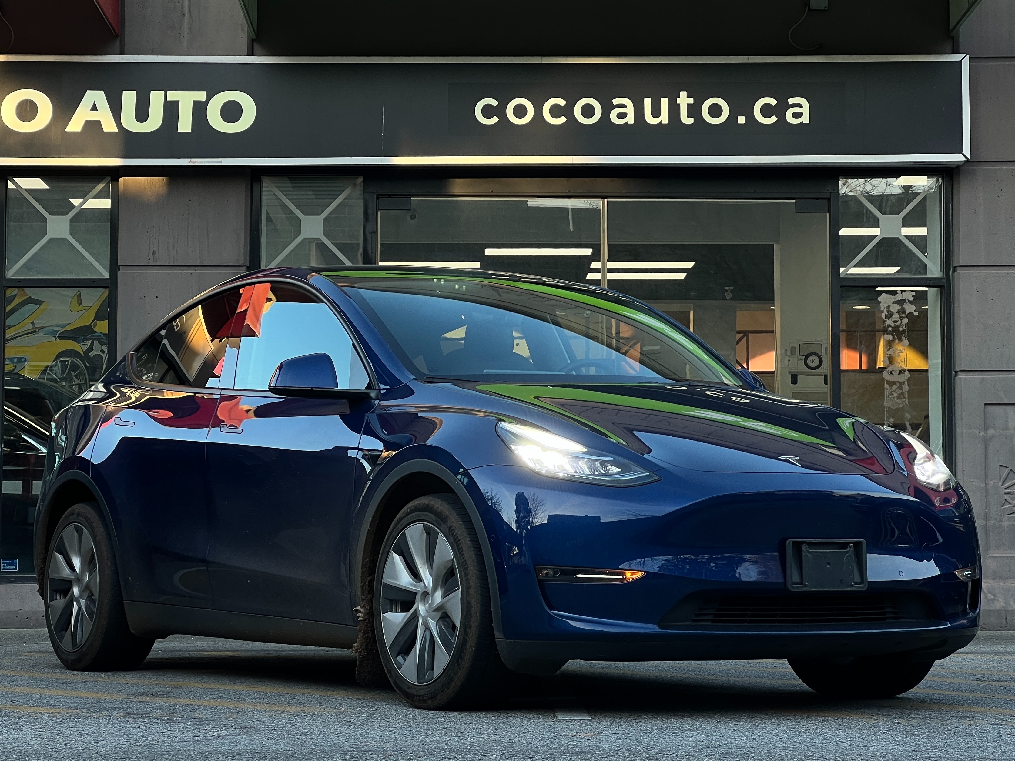 2022 Tesla Model Y long range dual motor | one owner | clean title | bc local - Image 1