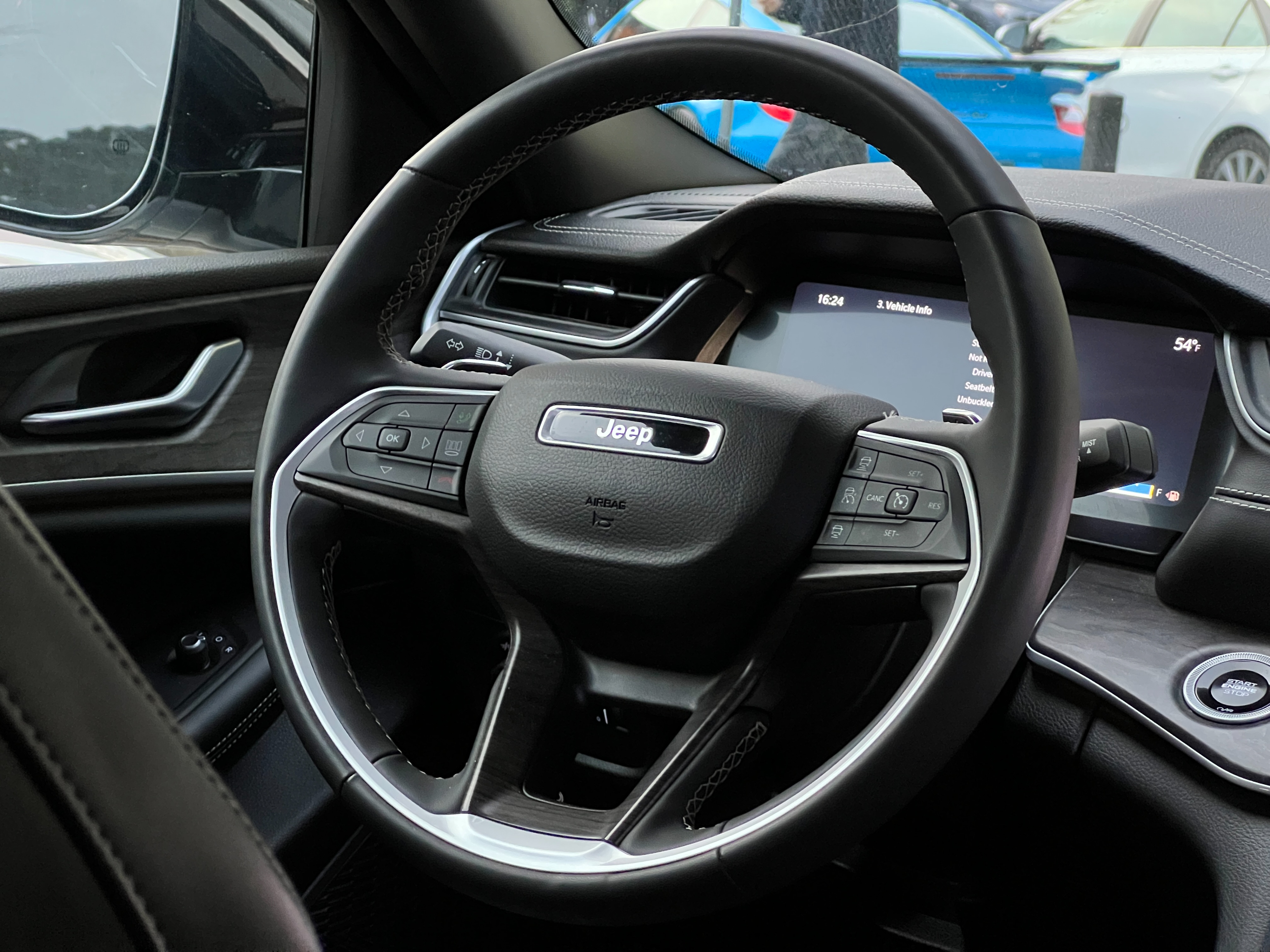 2024 Jeep Grand Cherokee L limited | No accident - Image 12