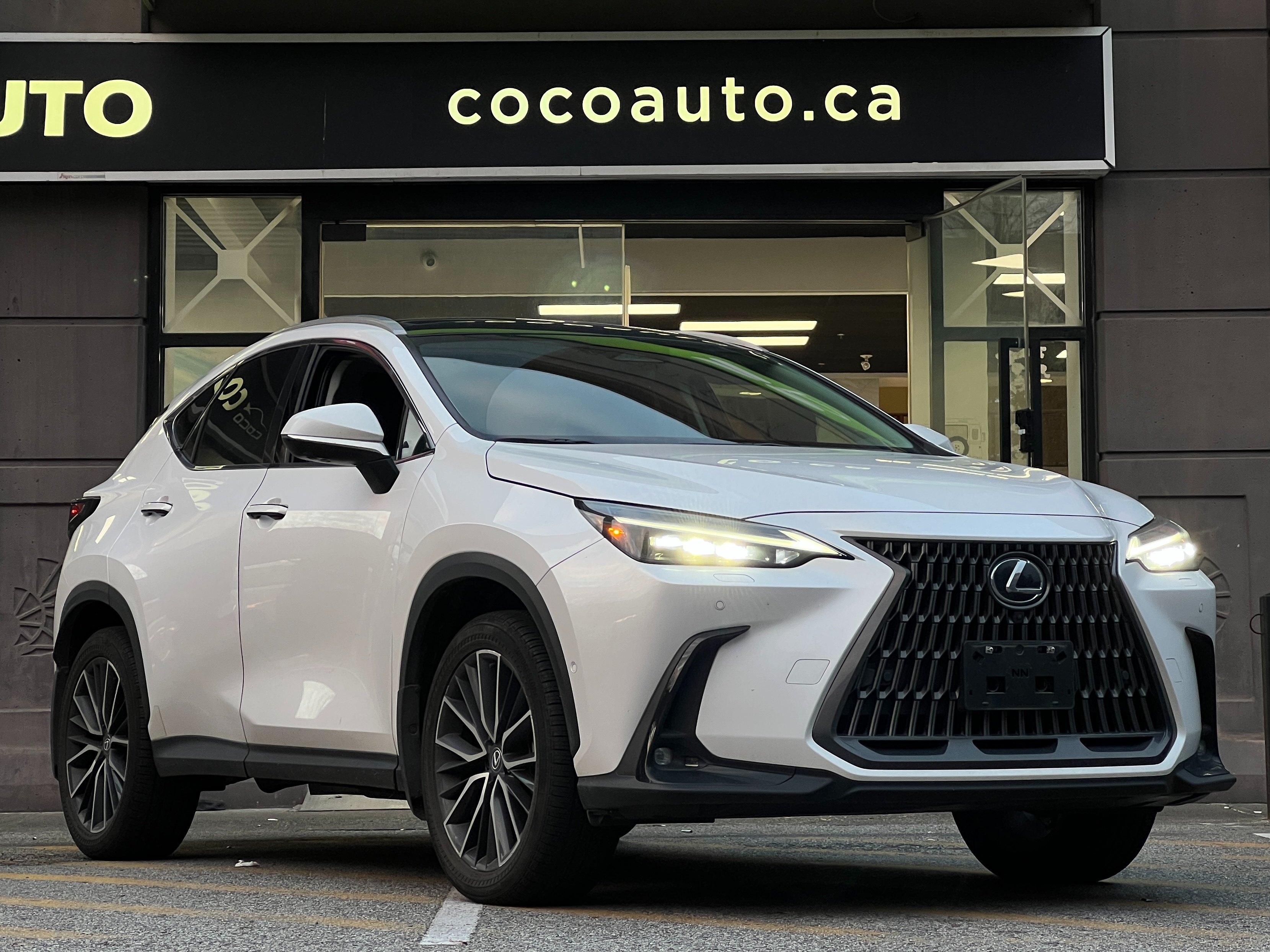 2024 Lexus NX350h | No accident | BC Local - Image 1