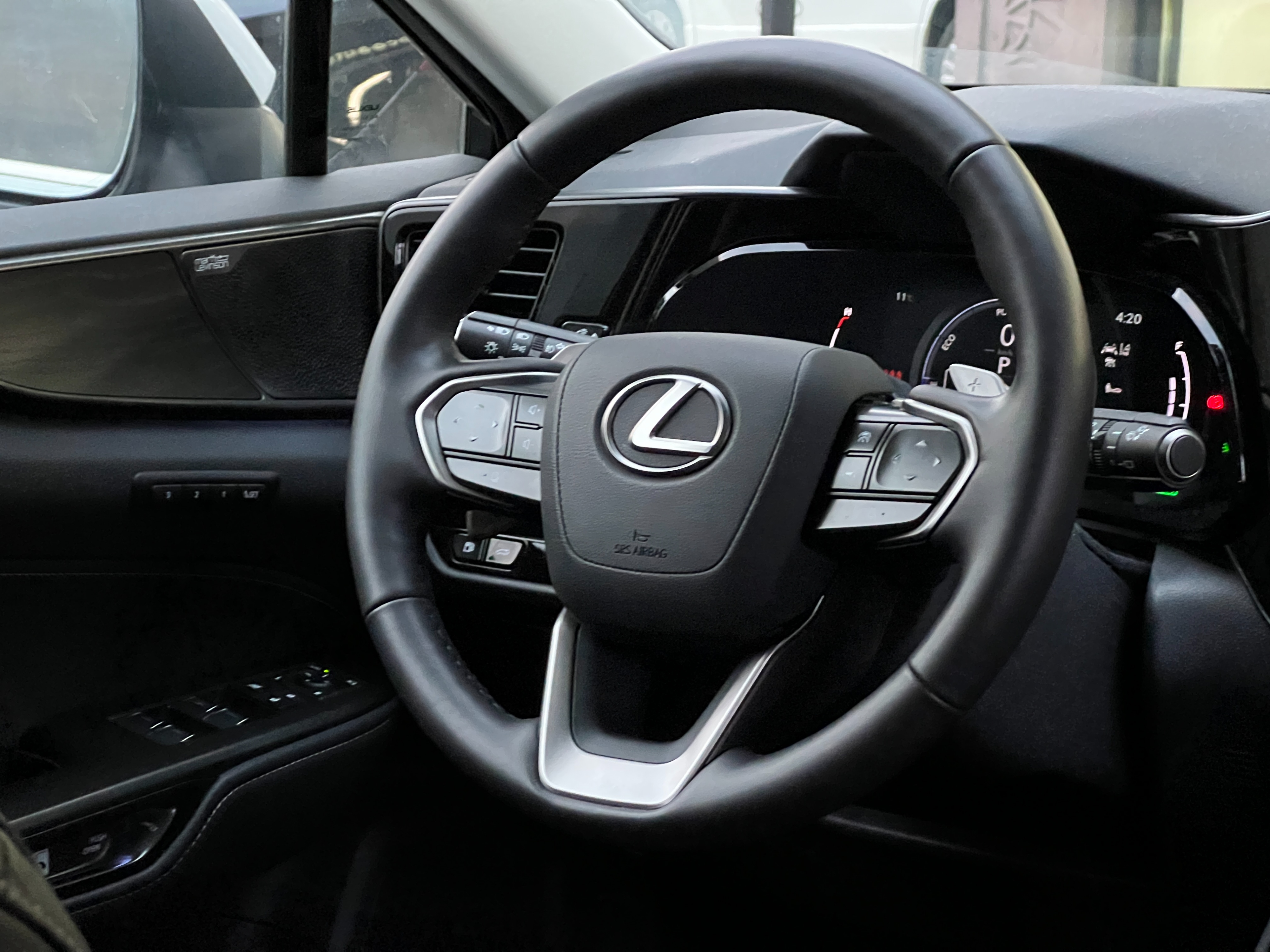 2024 Lexus NX350h | No accident | BC Local - Image 15