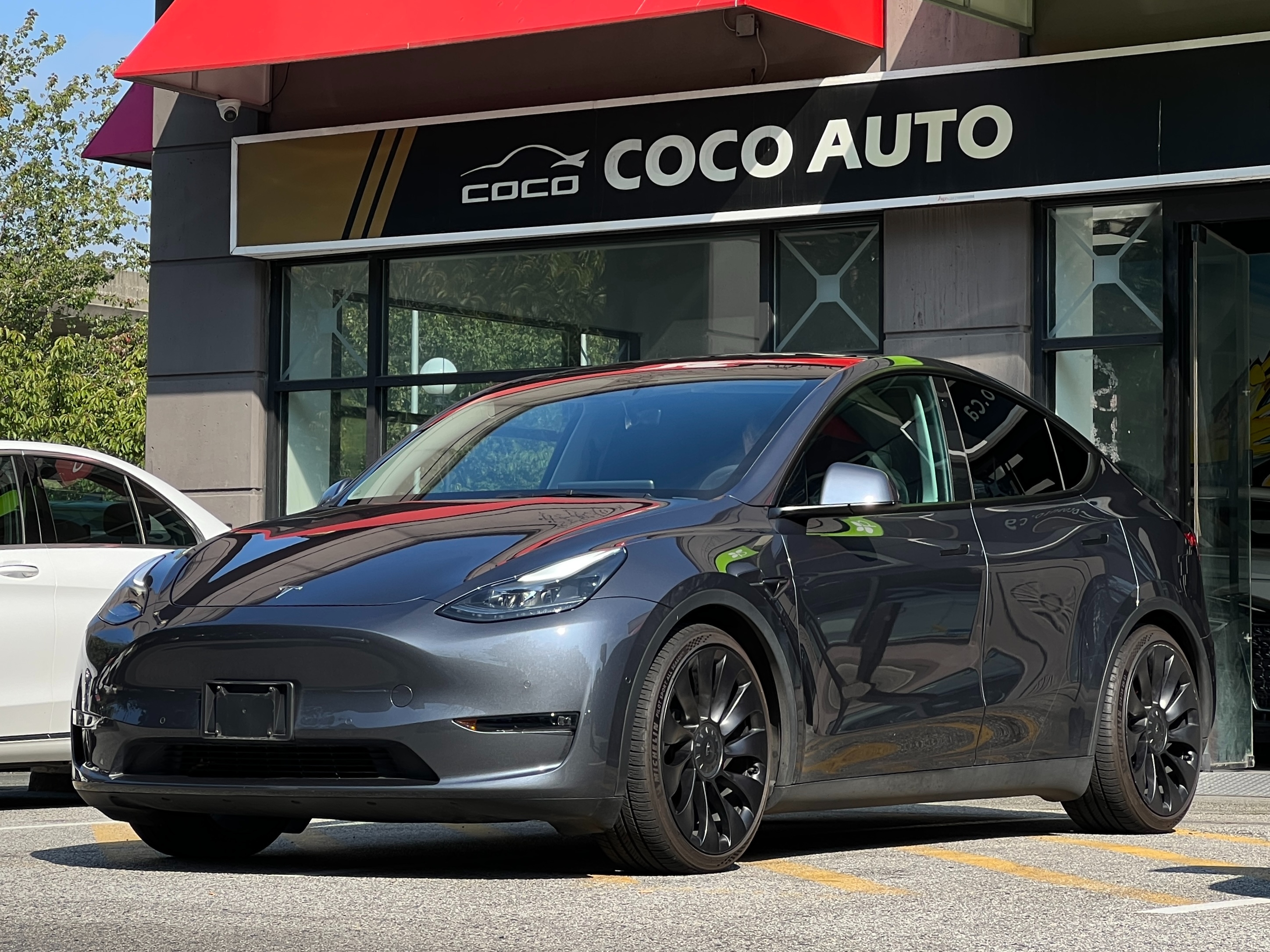 2022 Tesla Model y - Image 4