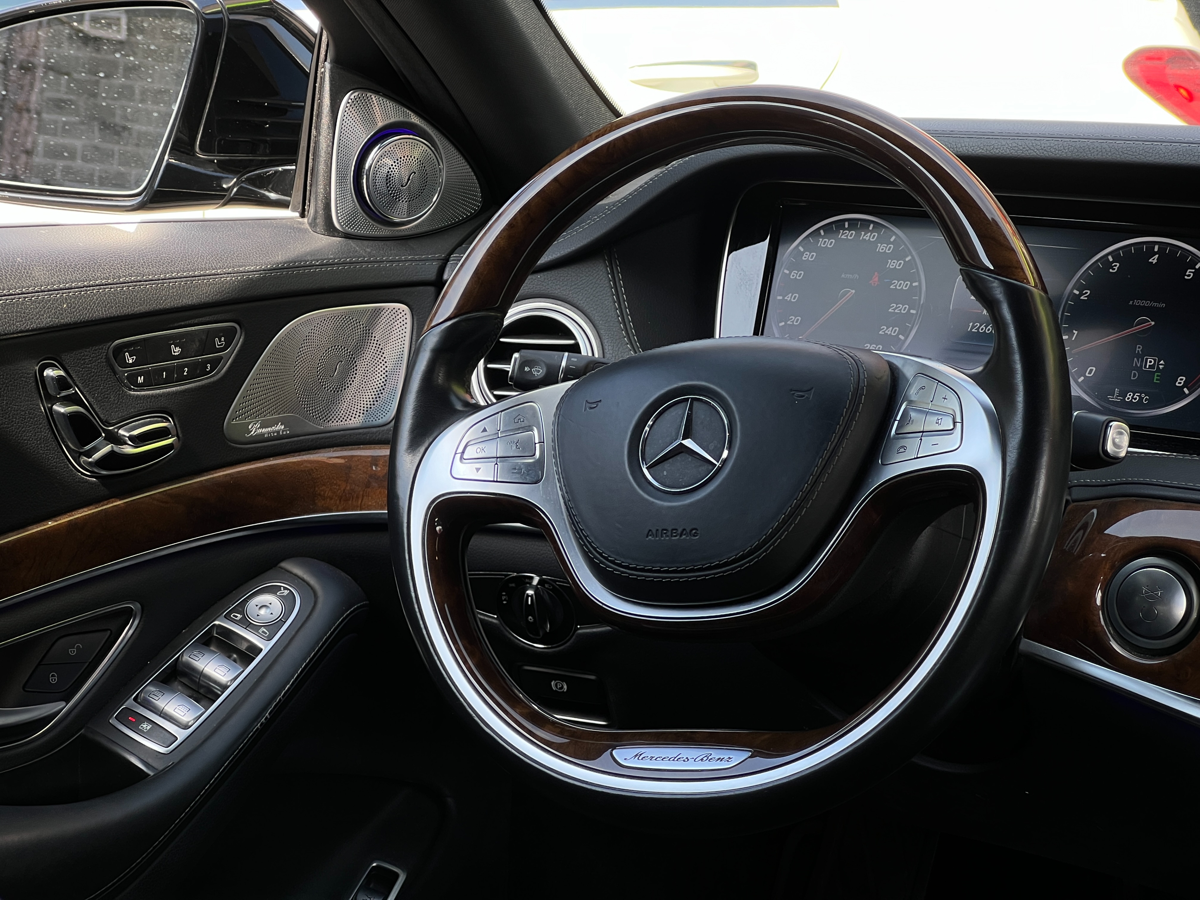 2015 Mercedes-Benz s550 4matic lwb  - Image 13