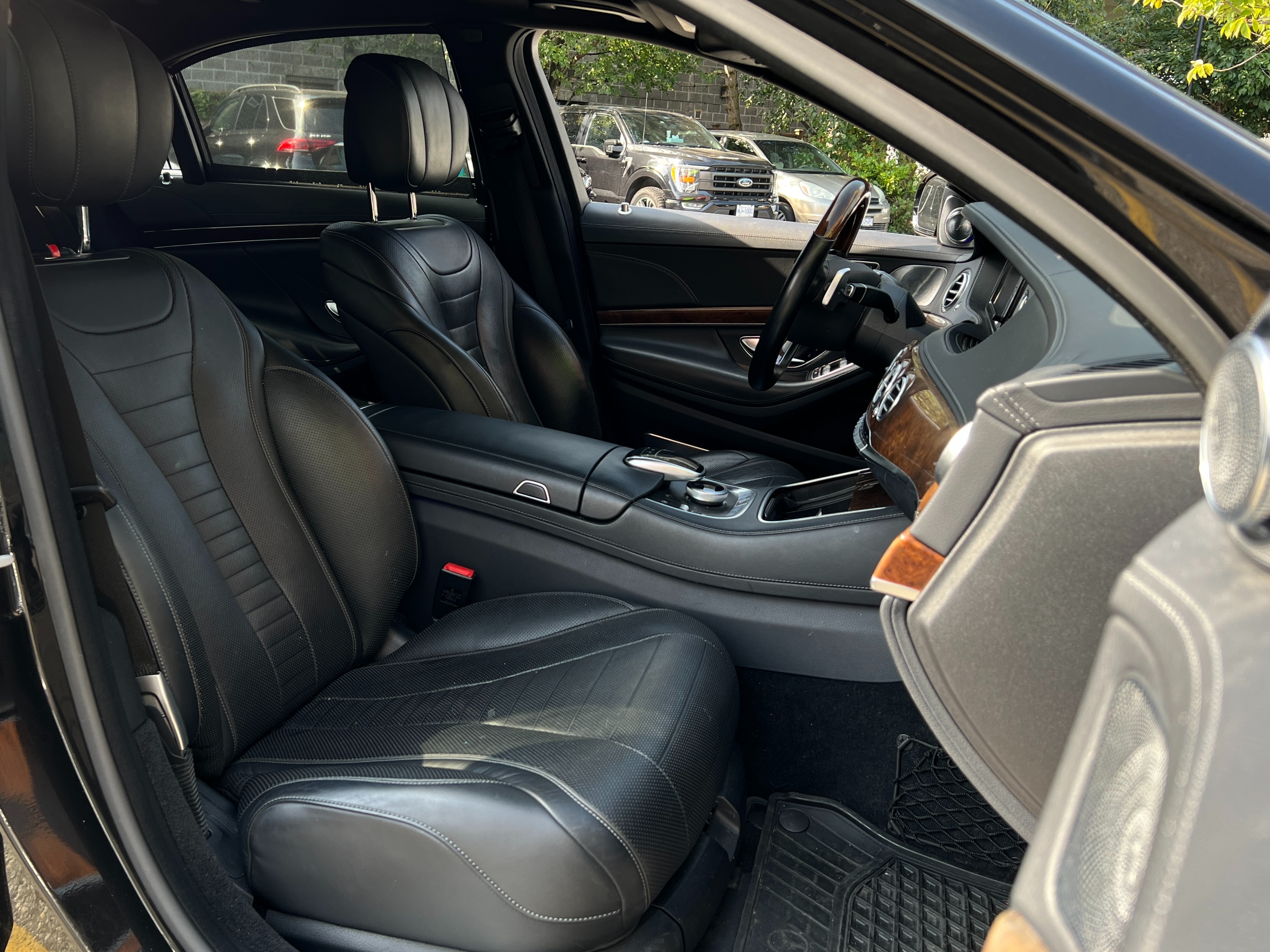2015 Mercedes-Benz s550 4matic lwb - Image 11