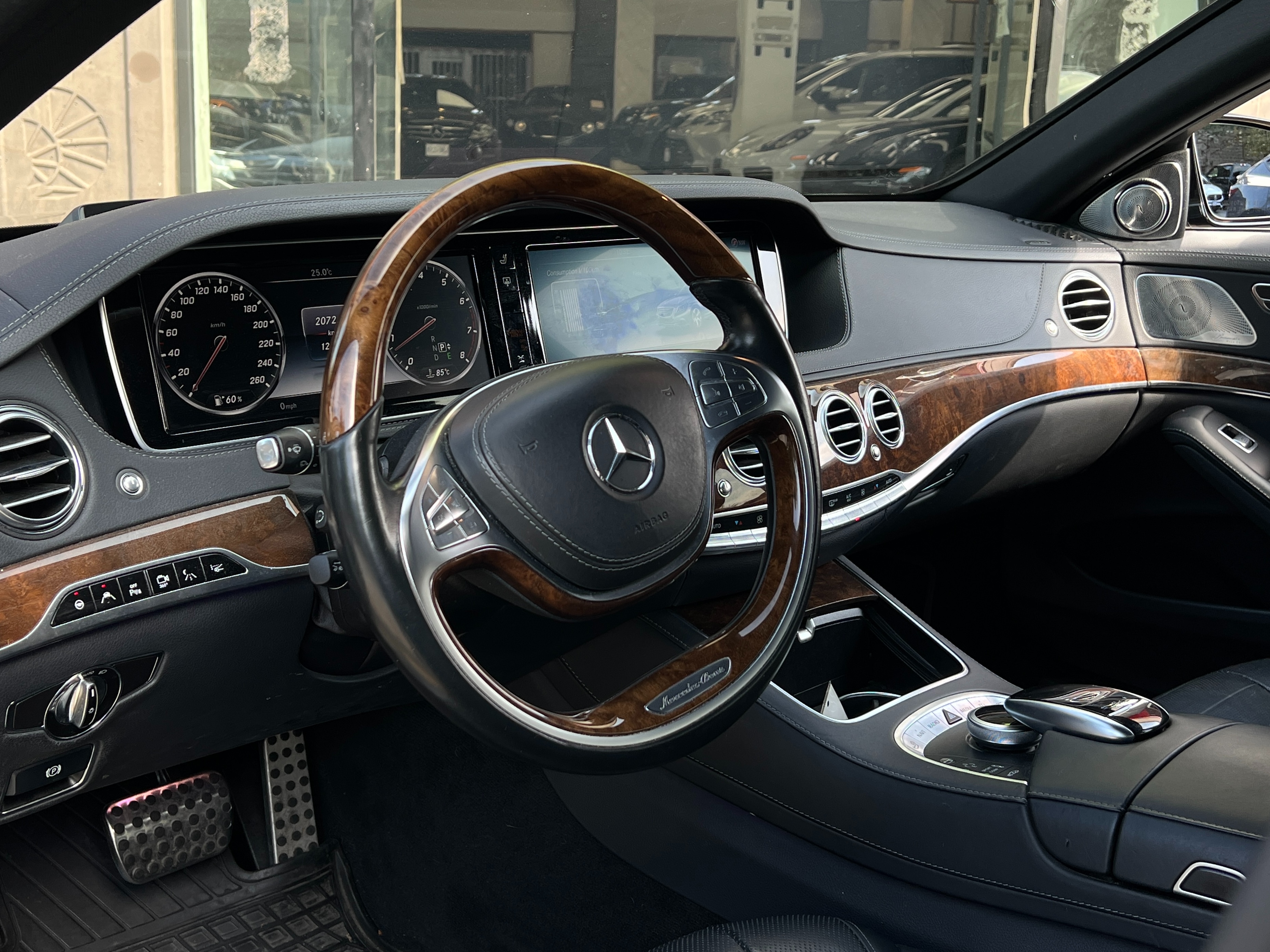2015 Mercedes-Benz s550 4matic lwb - Image 9