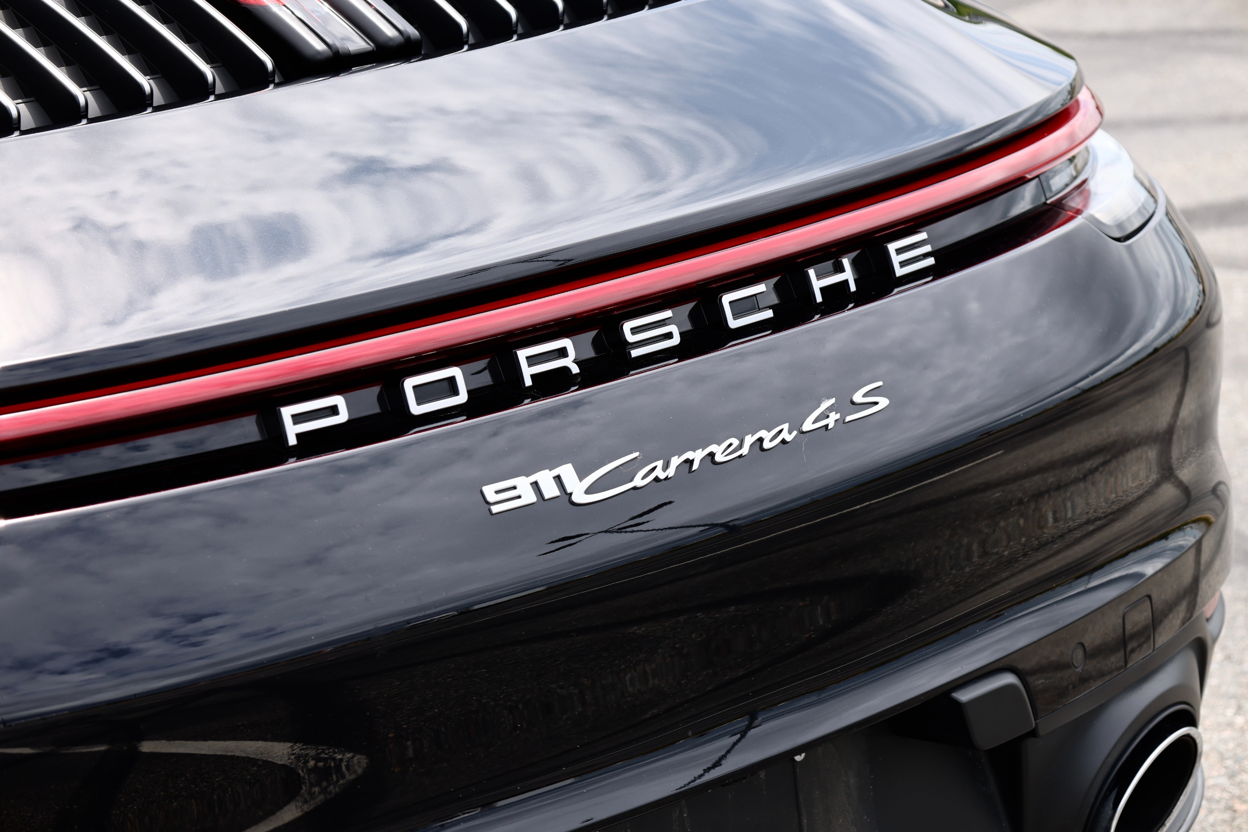 2020 Porsche 911 Carrera 4s  - Image 11