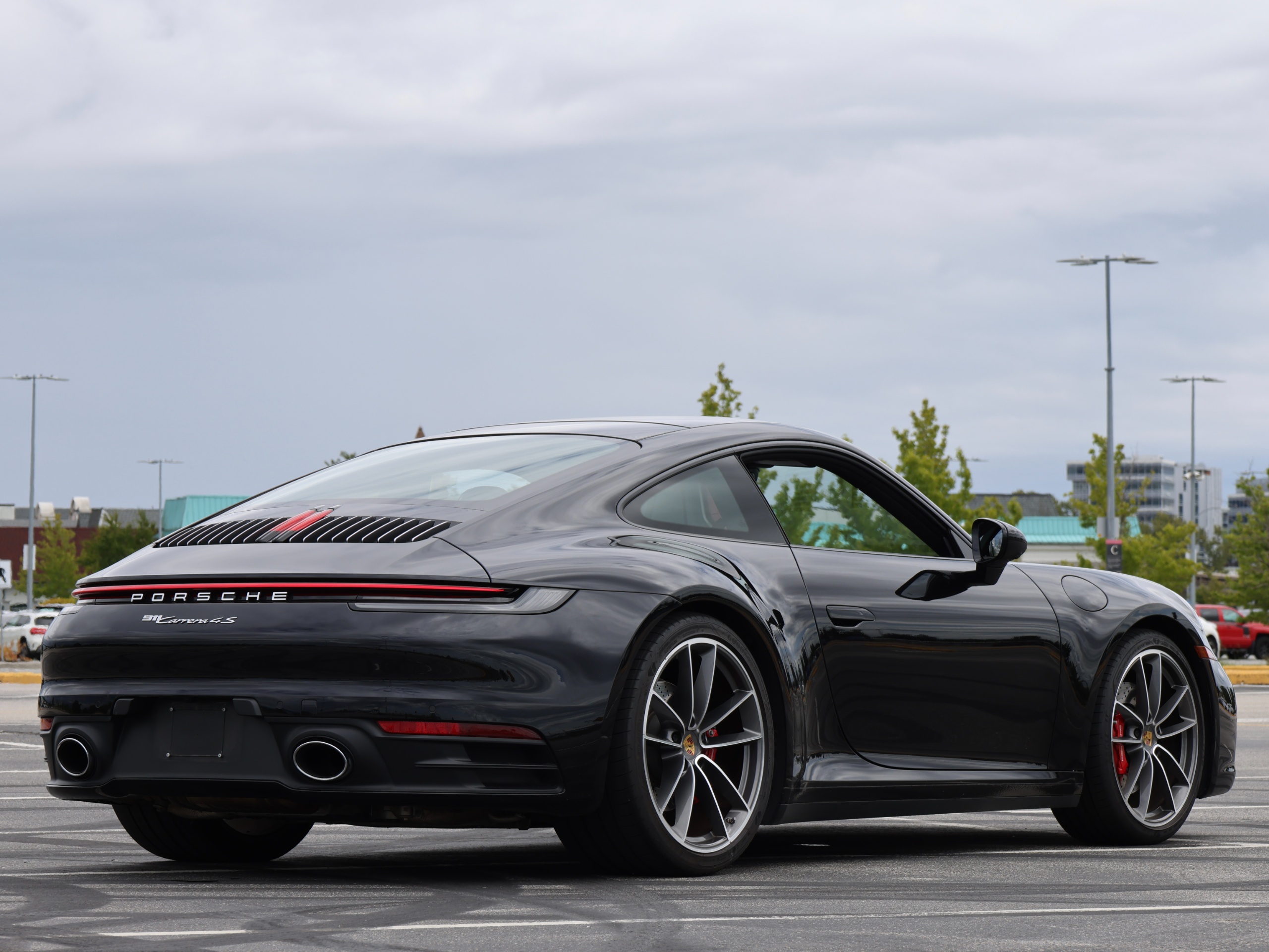 2020 Porsche 911 Carrera 4s  - Image 9