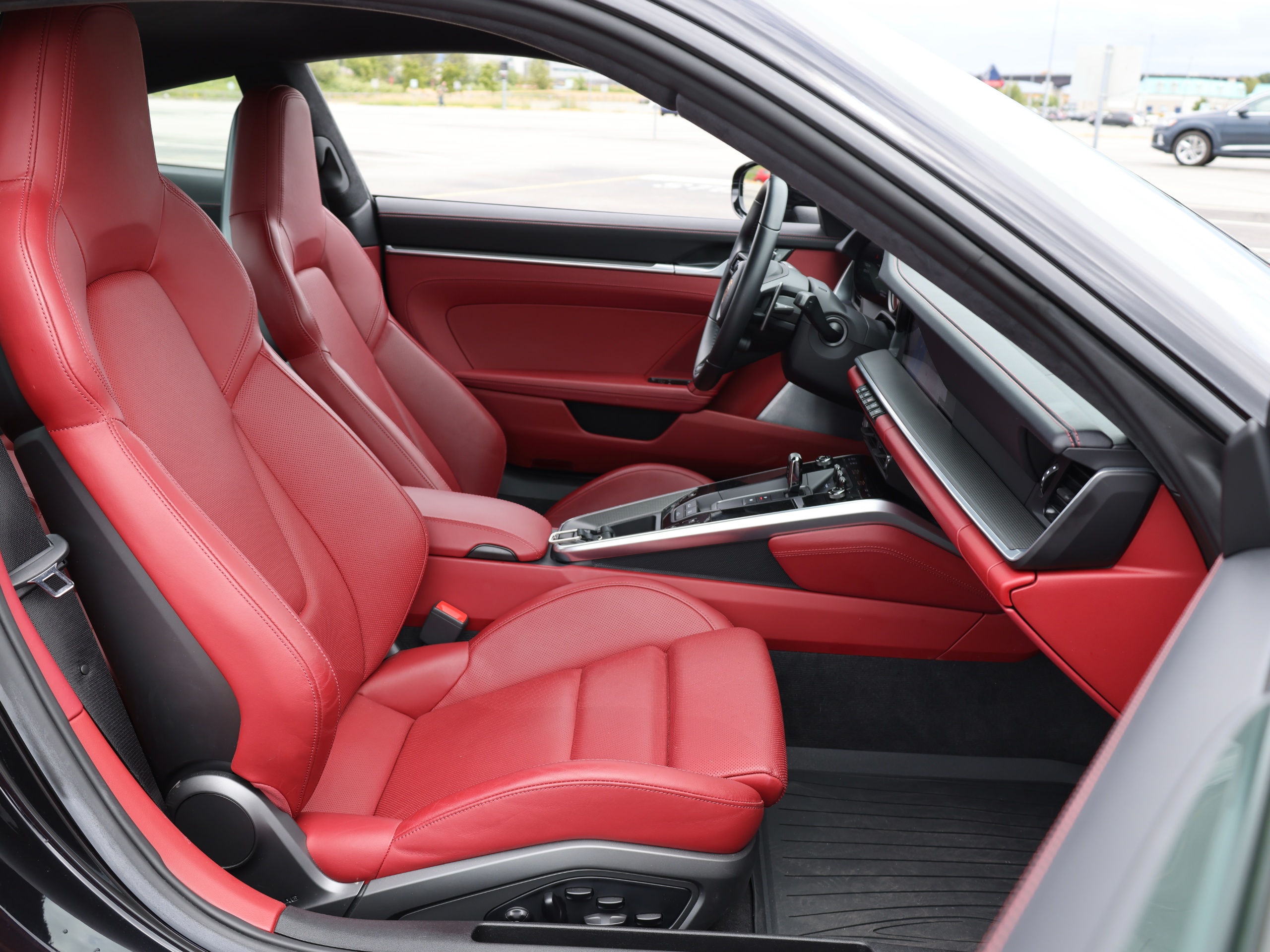 2020 Porsche 911 Carrera 4s  - Image 15