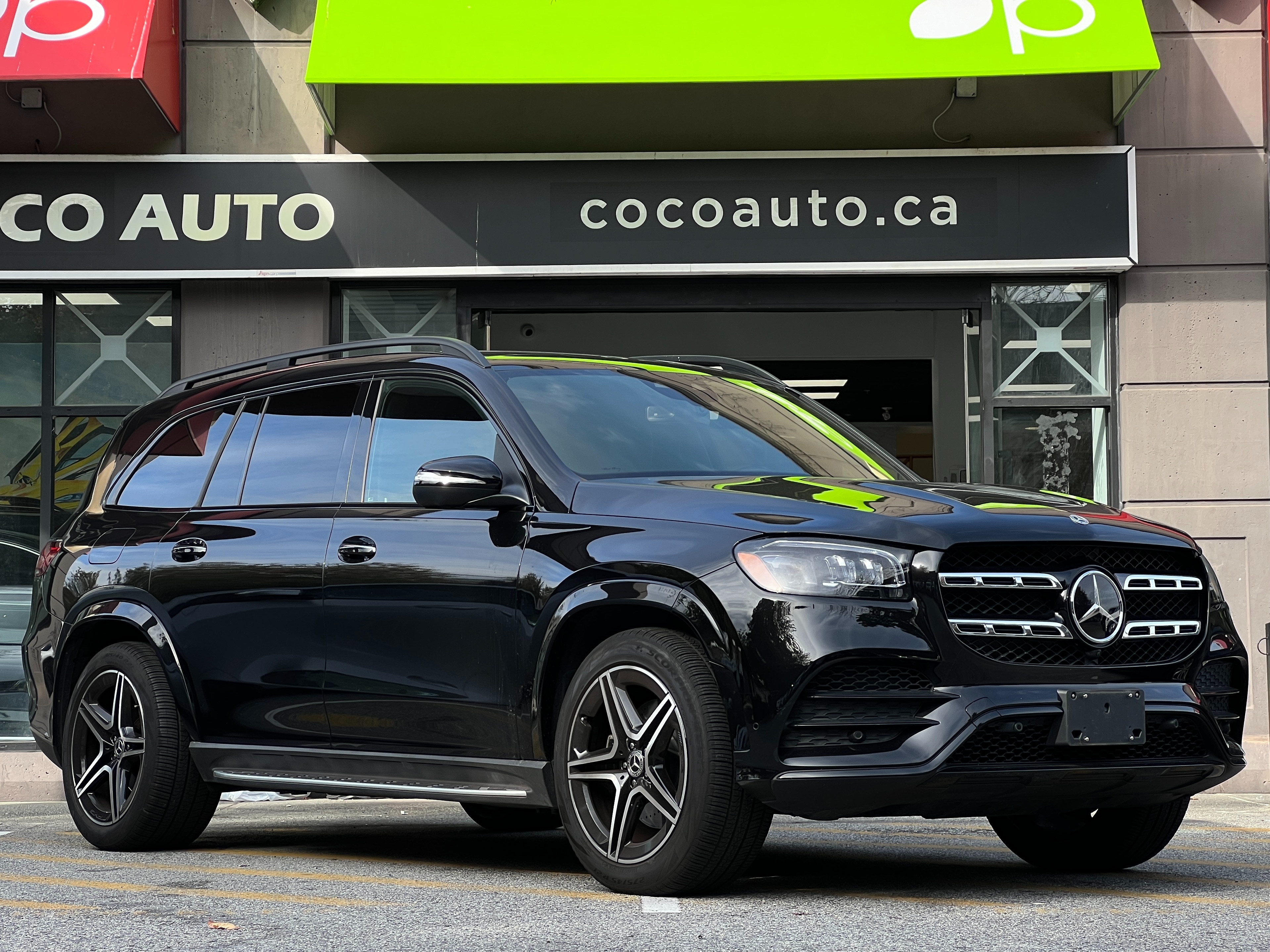 2022 Mercedes-Benz gls450 4matic | 6-seat cabin configuration - Image 1