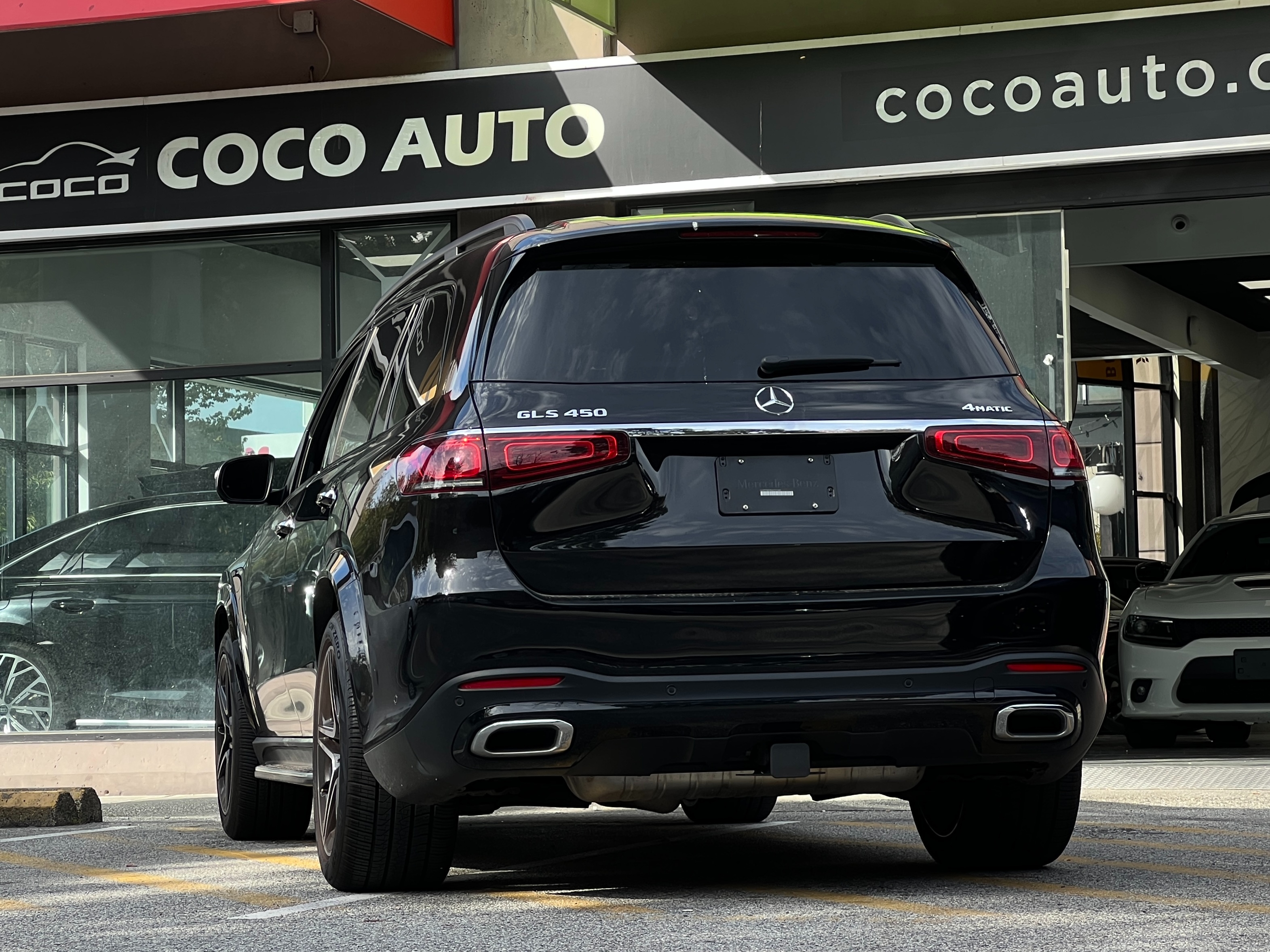 2022 Mercedes-Benz gls450 4matic | 6-seat cabin configuration - Image 5