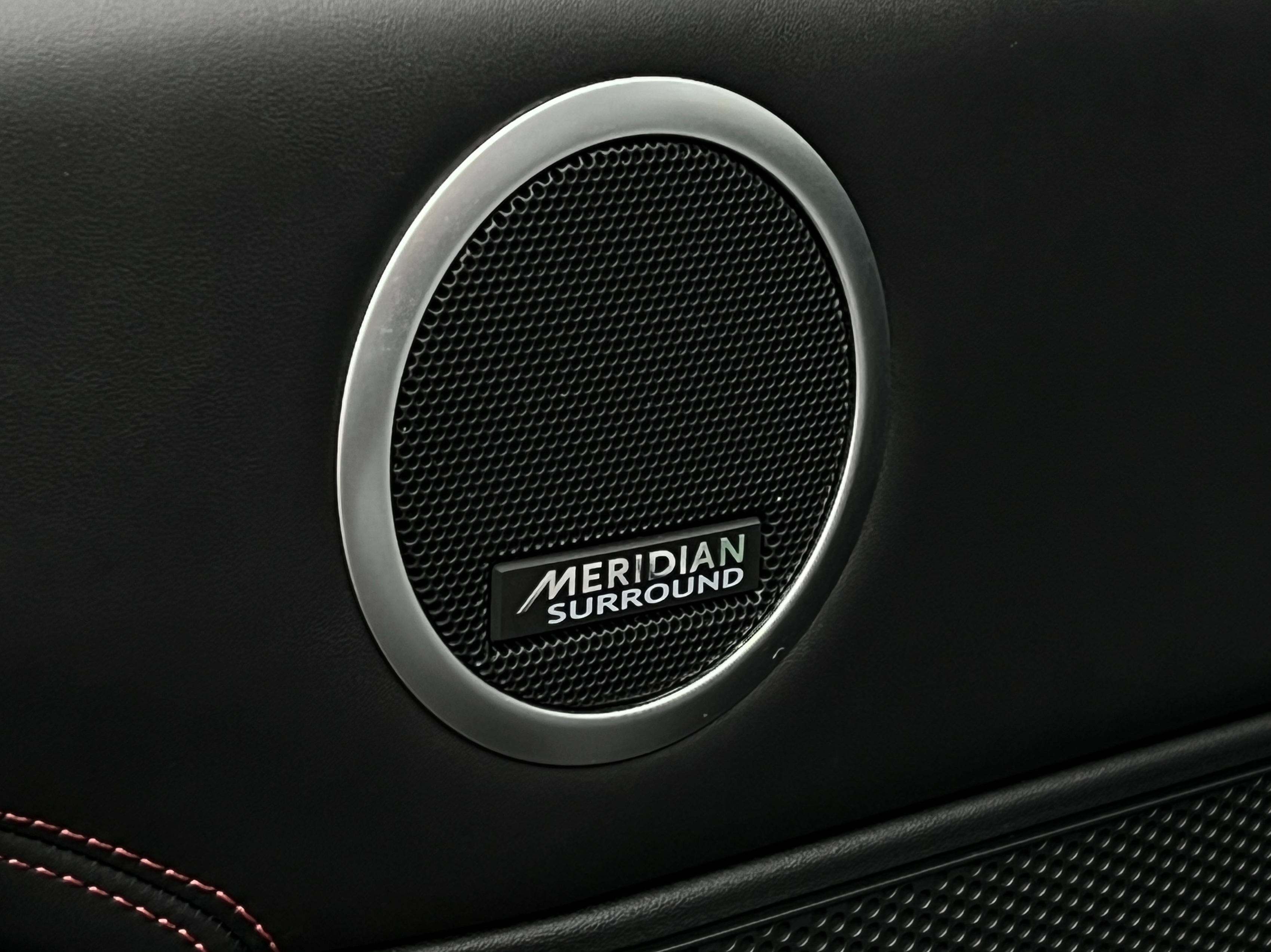 2020 Land Rover Discovery Hse Luxury Diesel | No accident | BC Local - Image 15