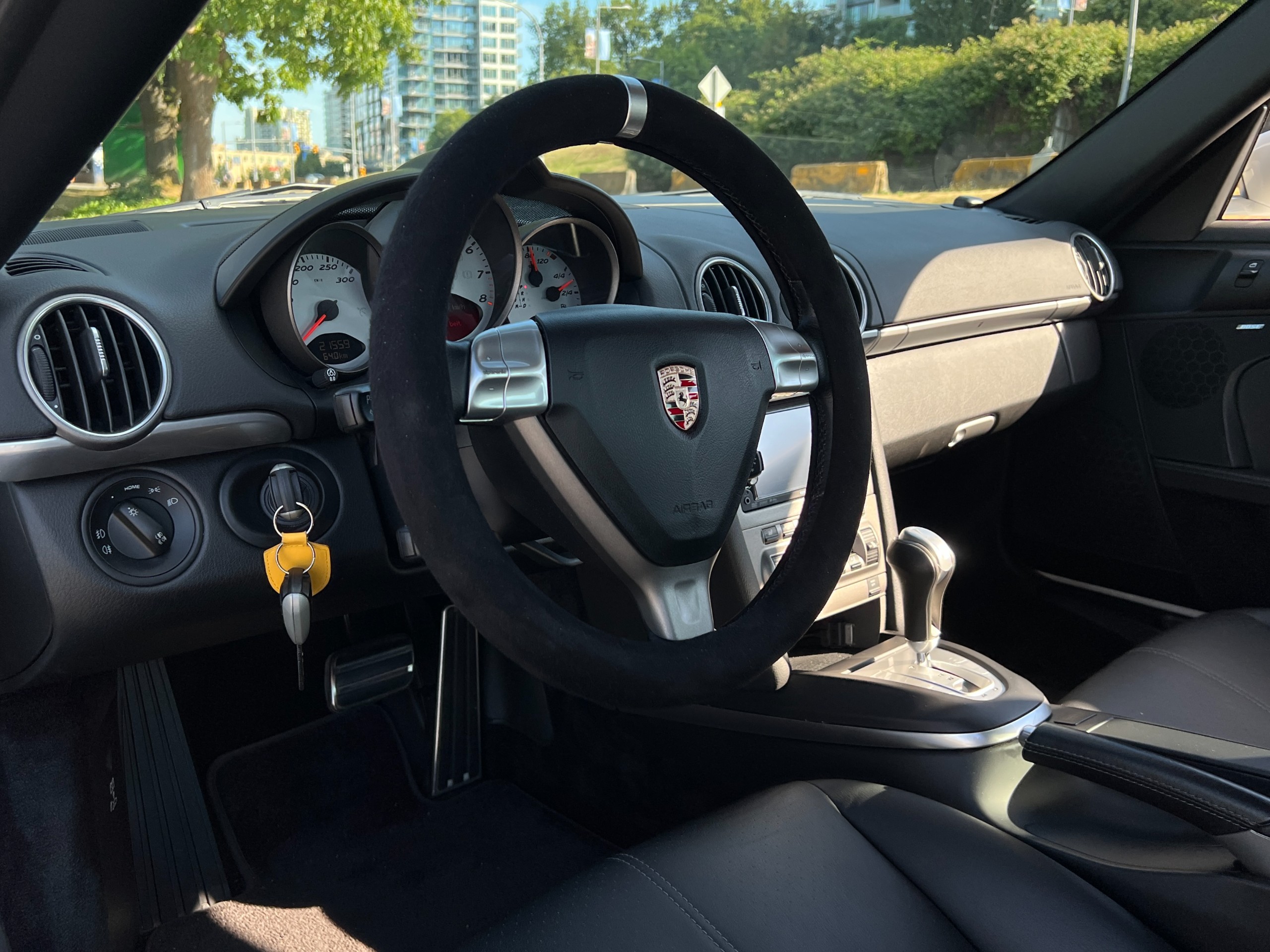 2007 Porsche cayman s | One owner | No accident | BC Local | low km - Image 9