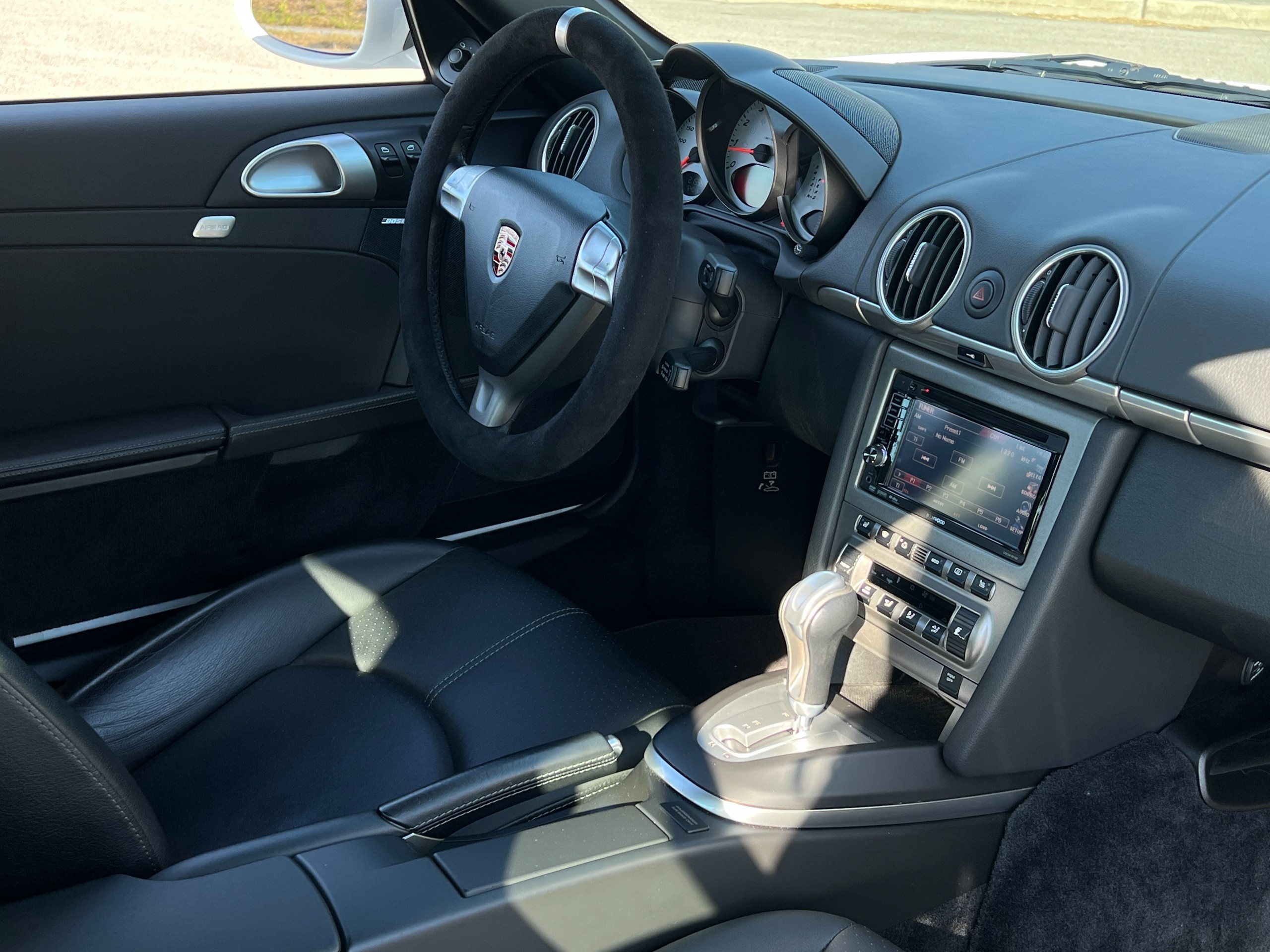 2007 Porsche cayman s | One owner | No accident | BC Local | low km - Image 12