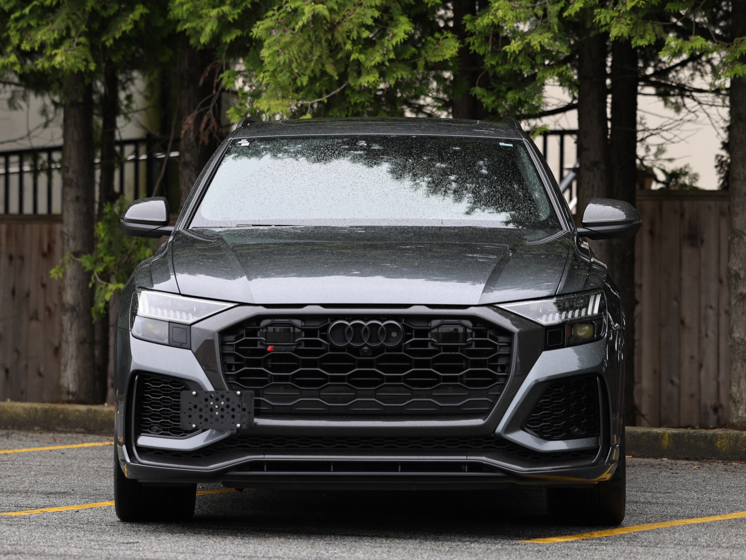 2022 Audi RSQ8 - Image 2