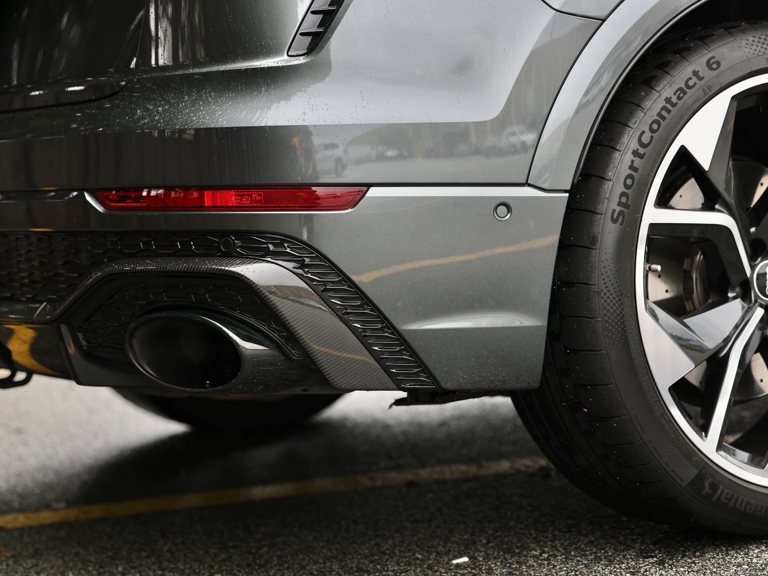 2022 Audi RSQ8 - Image 9