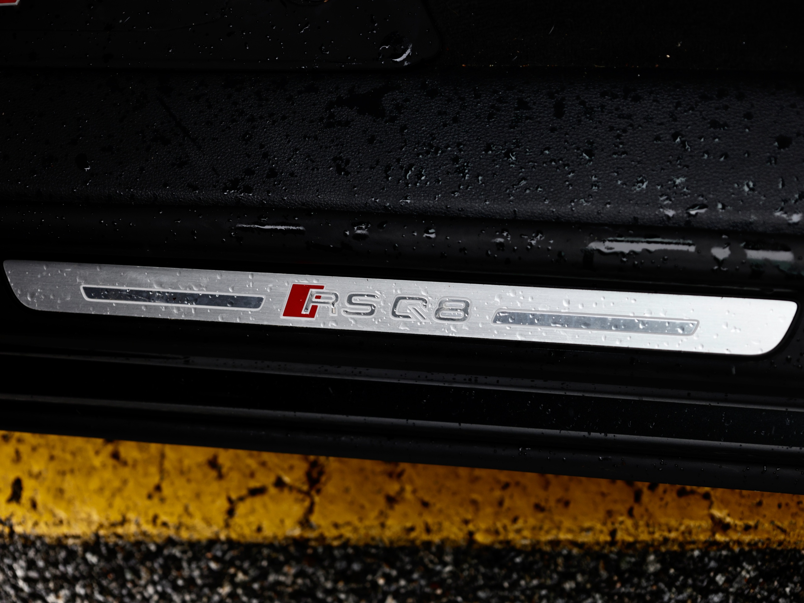 2022 Audi RSQ8 - Image 12