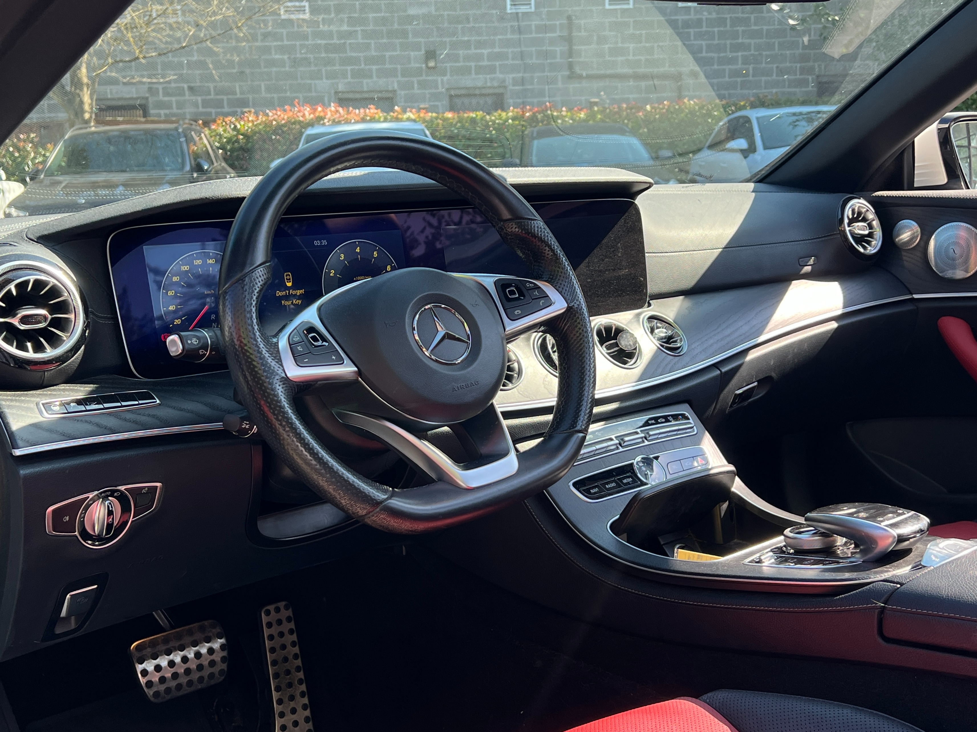 2018 Mercedes-Benz E400 - Image 16