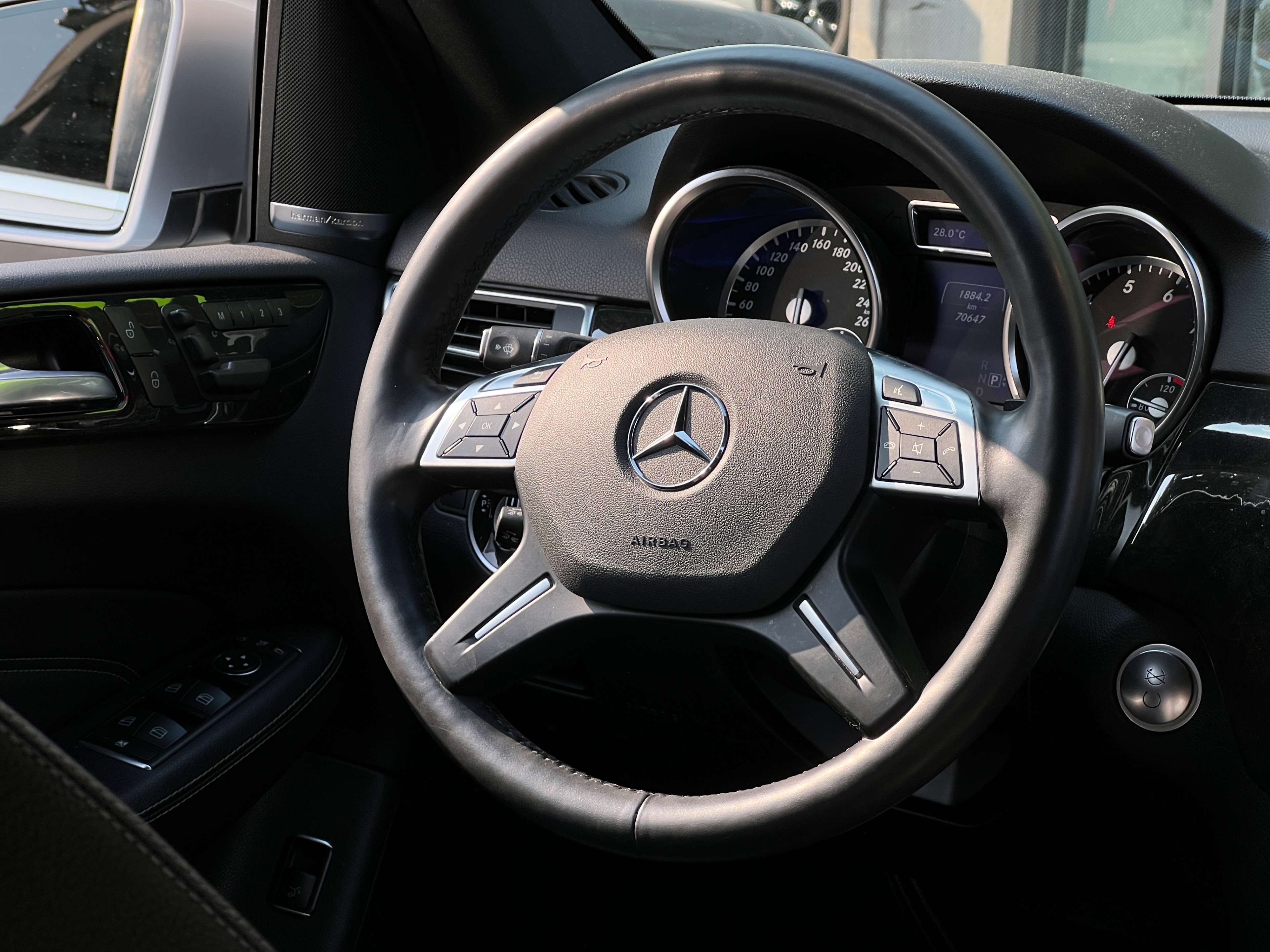 2015 Mercedes-Benz ML400 - Image 14