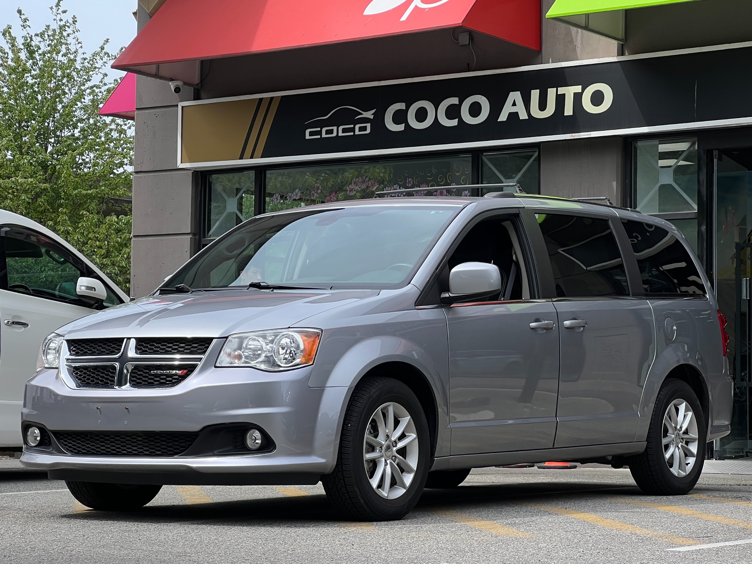 2019 Dodge grand caravan se low km | No accident | BC Local - Image 4