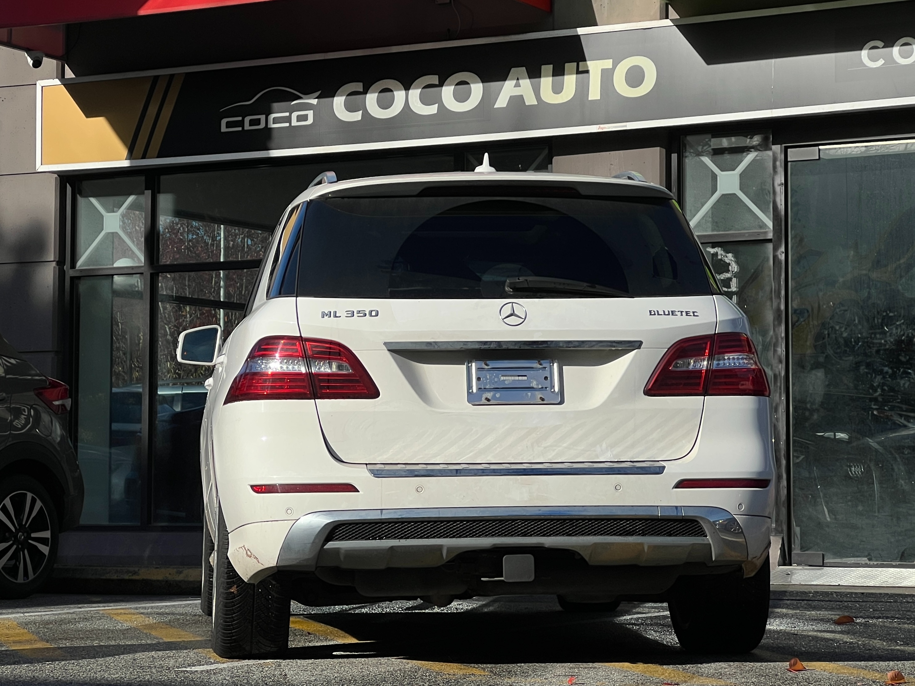 2014 Mercedes-Benz ML350 bluetec | No accident | one owner | bc local - Image 7