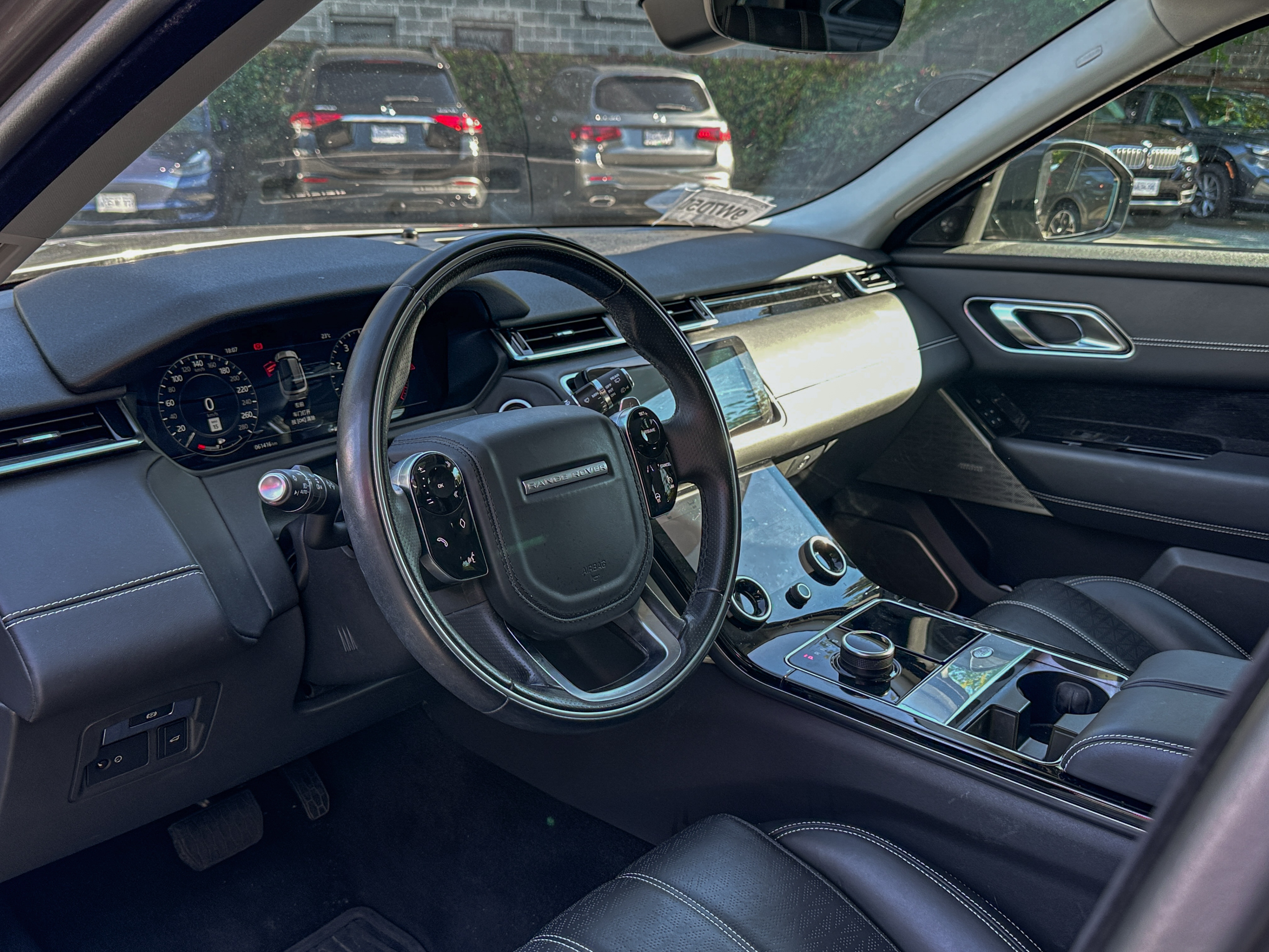 2018 Land Rover velar r-dynamic se supercharged | No accident - Image 6