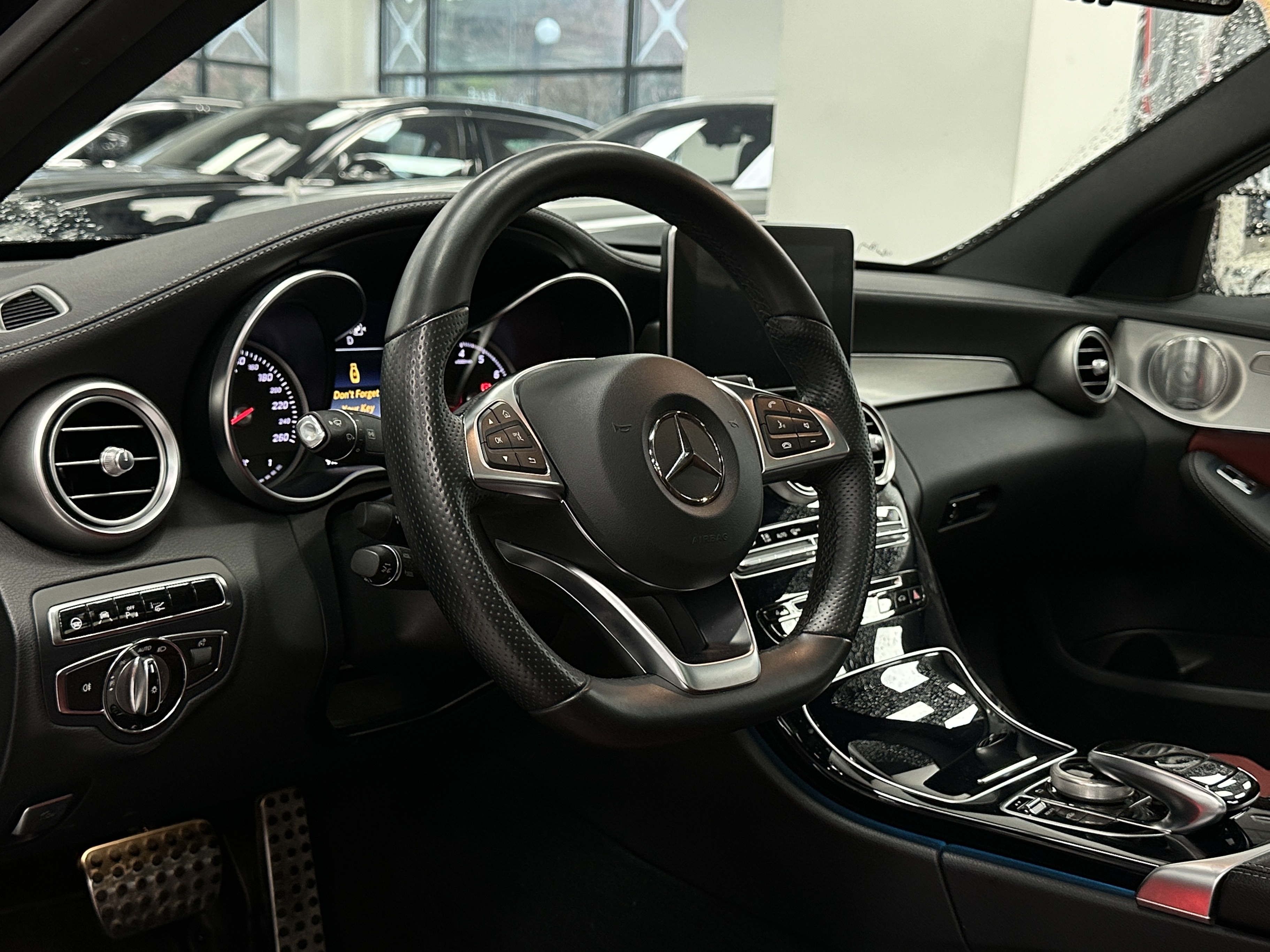 2015 Mercedes-Benz C400 - Image 8