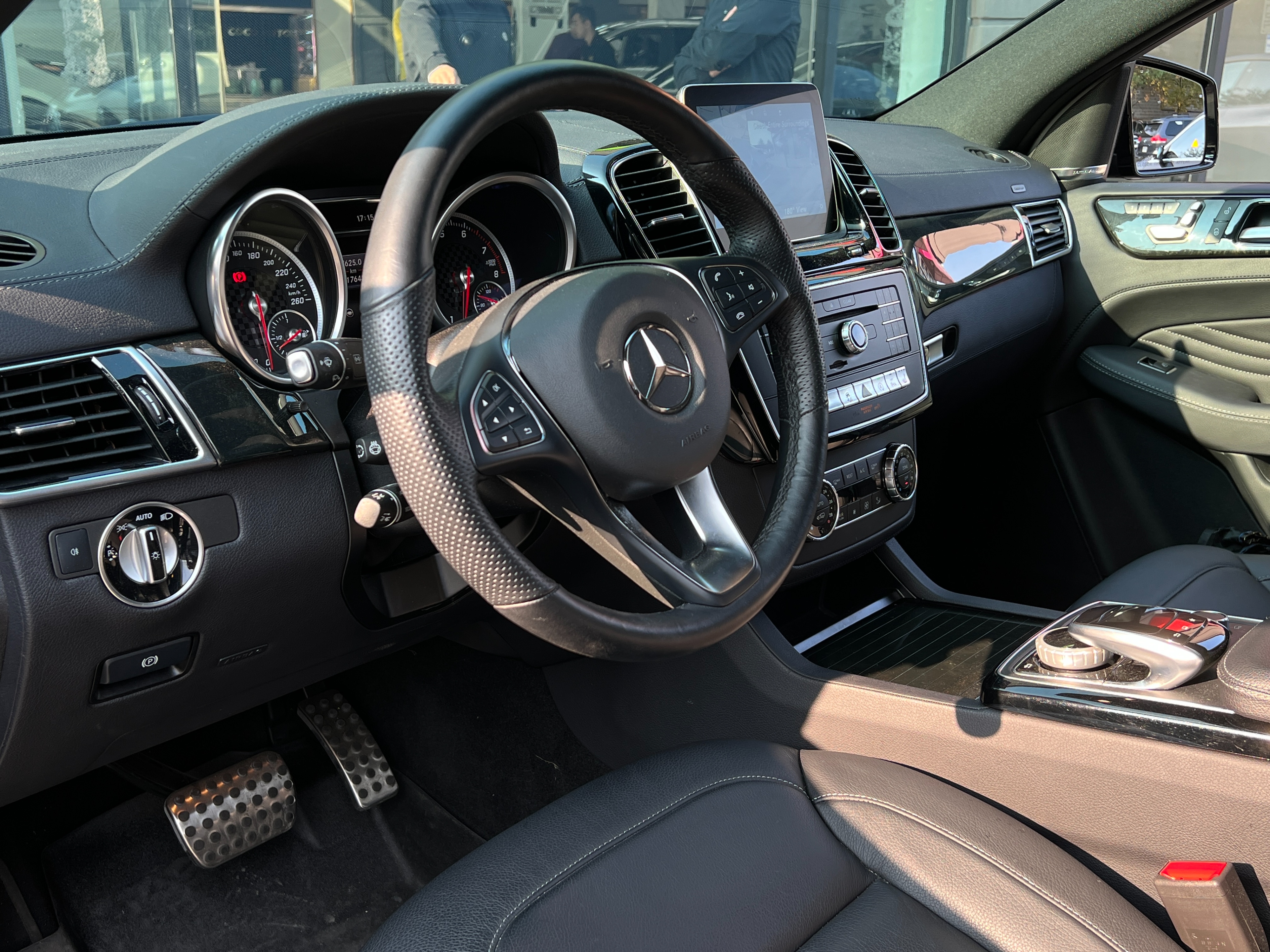 2016 Mercedes-Benz gle 450 coupe 4matic | one owner | no accident | low km - Image 10