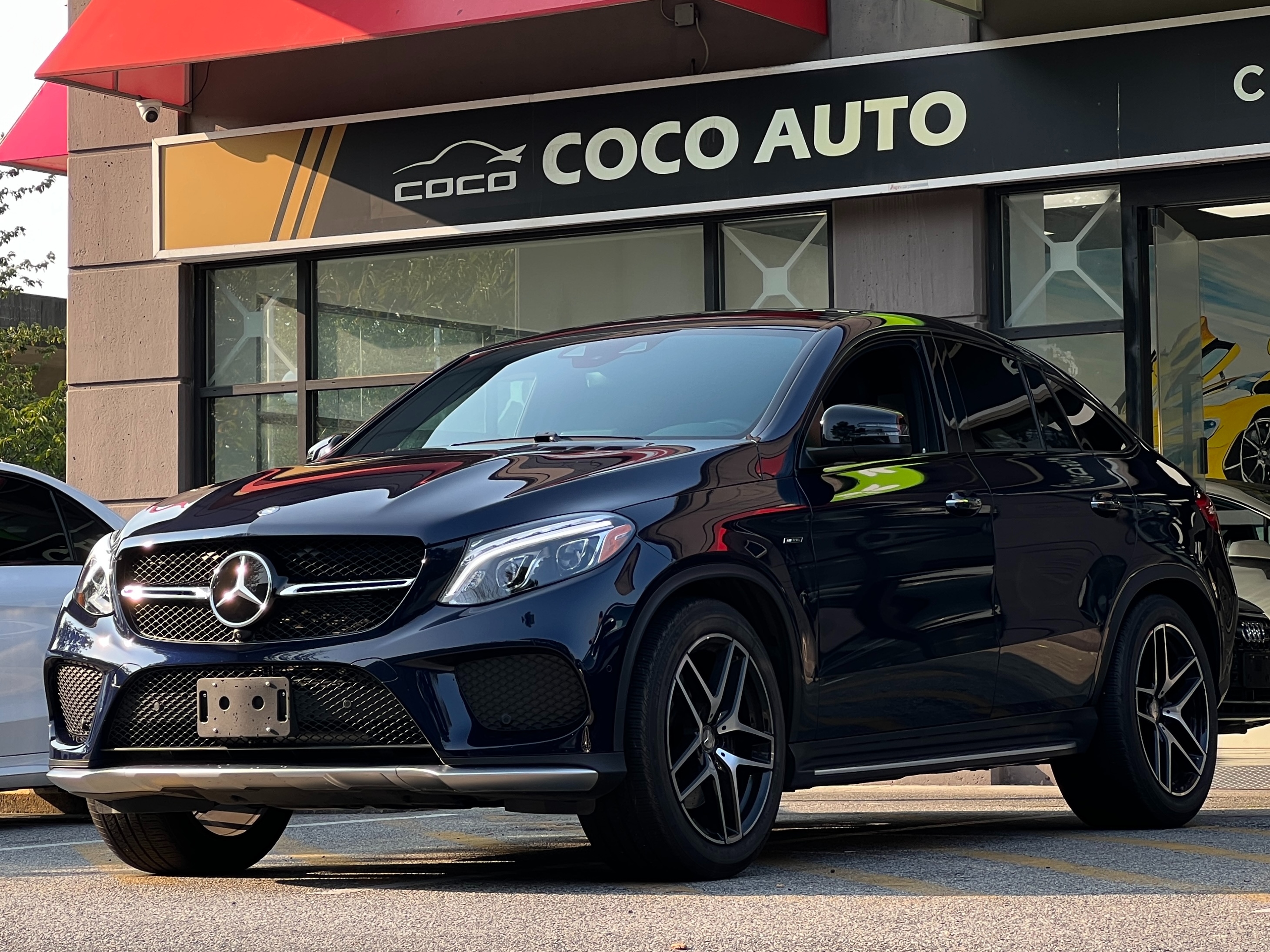 2016 Mercedes-Benz gle 450 coupe 4matic | one owner | no accident | low km - Image 4