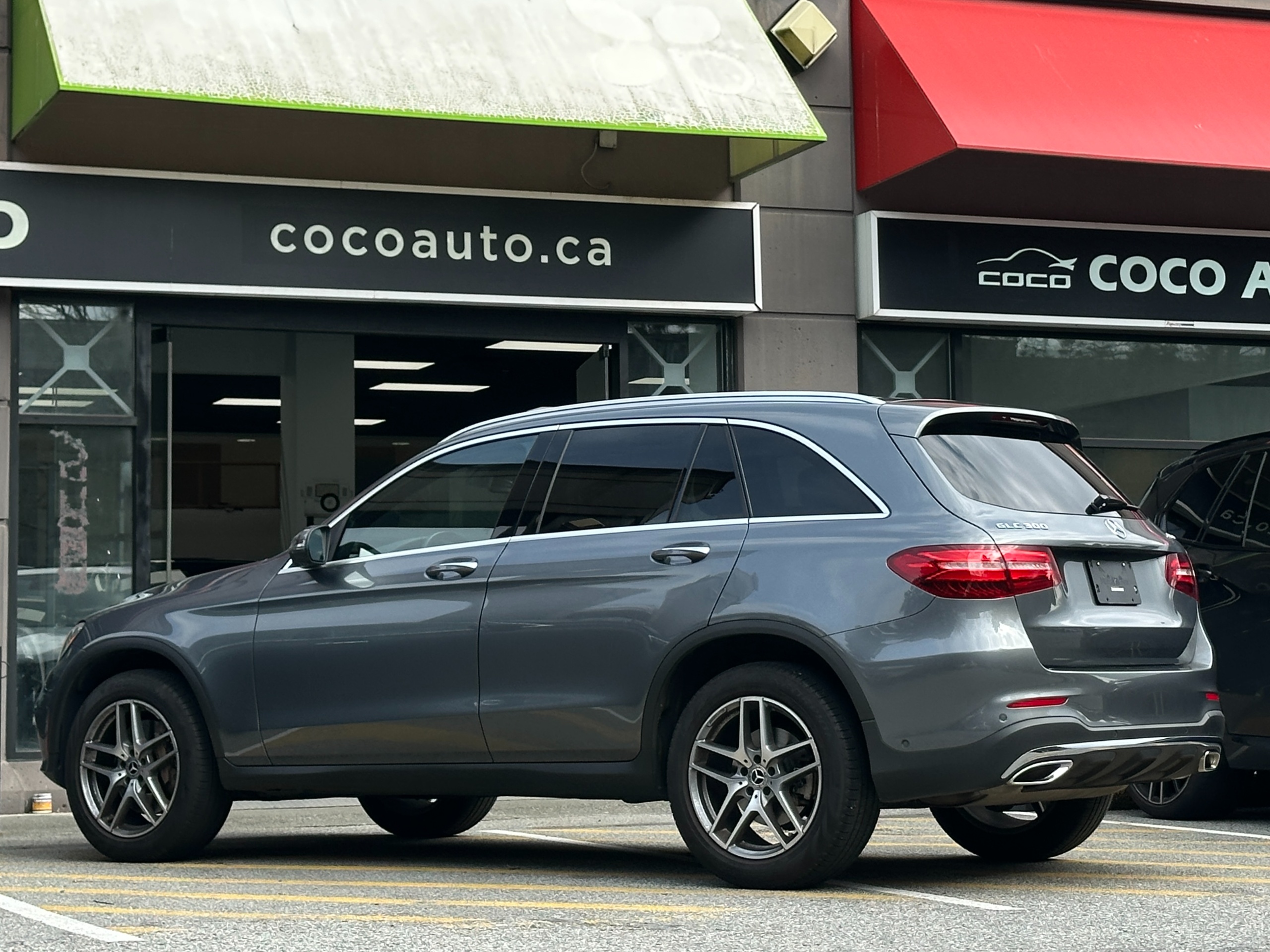 2018 Mercedes-Benz GLC 300 - Image 6