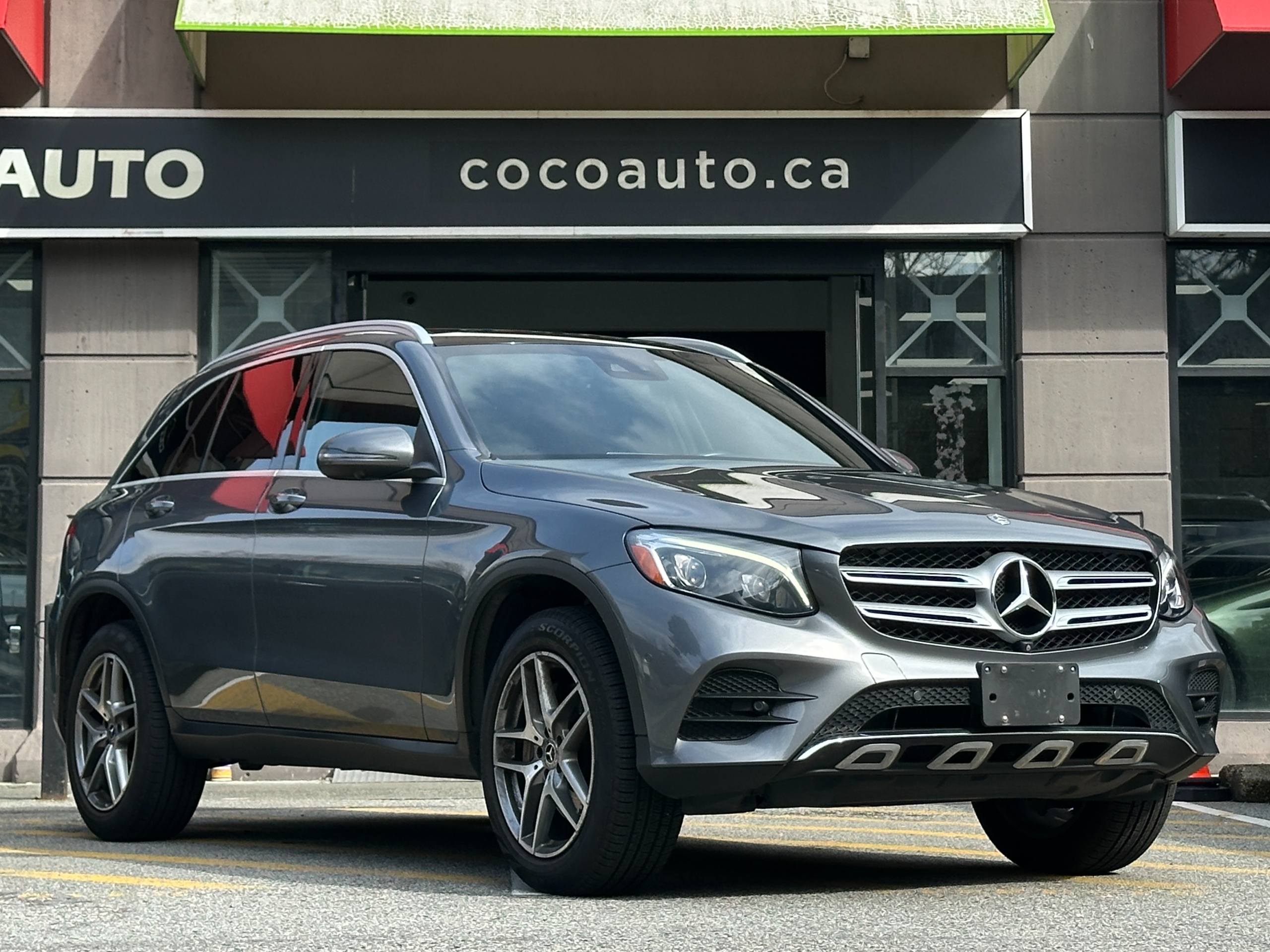 2018 Mercedes-Benz GLC 300 - Image 1