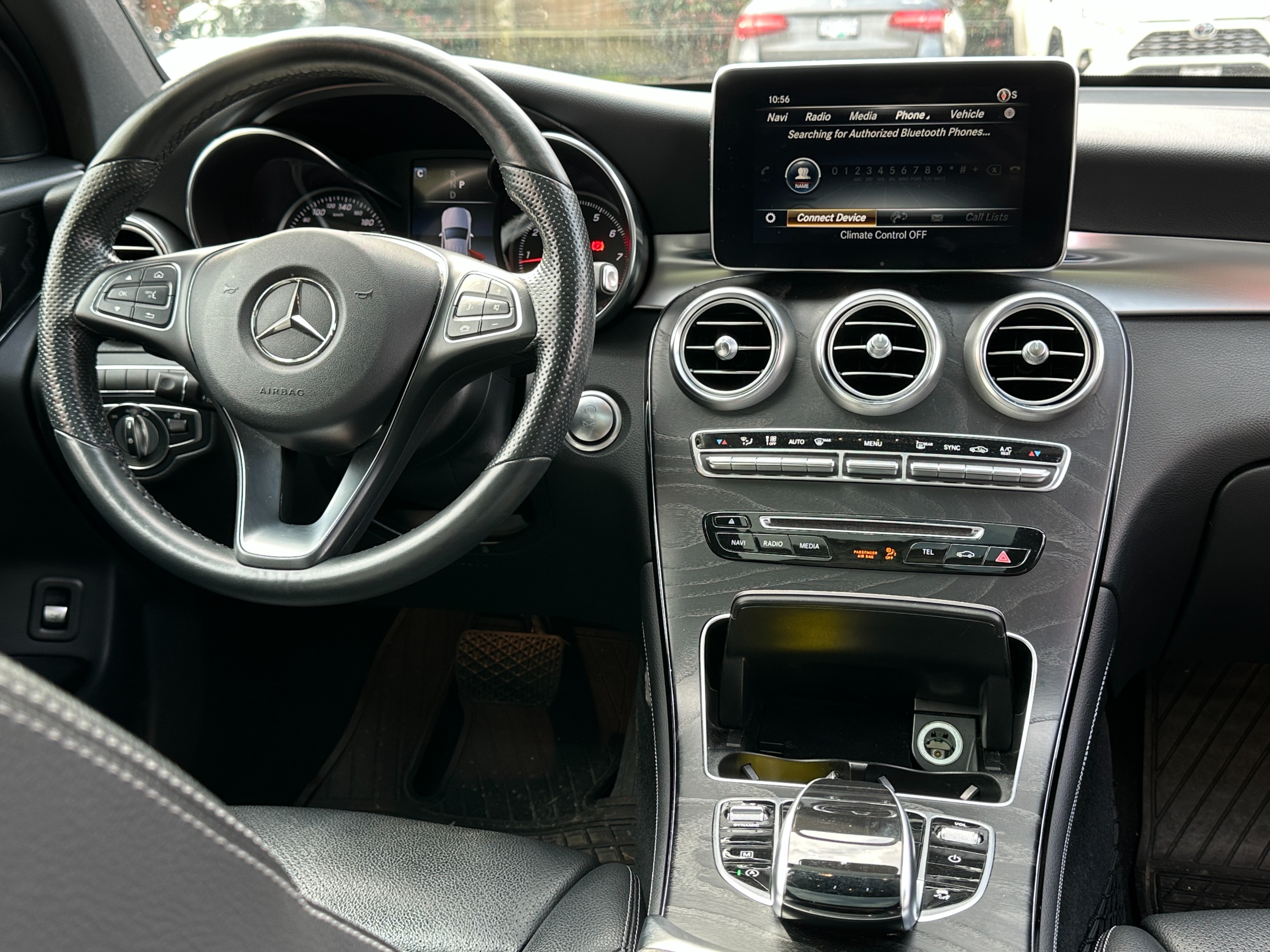 2018 Mercedes-Benz GLC 300 - Image 14