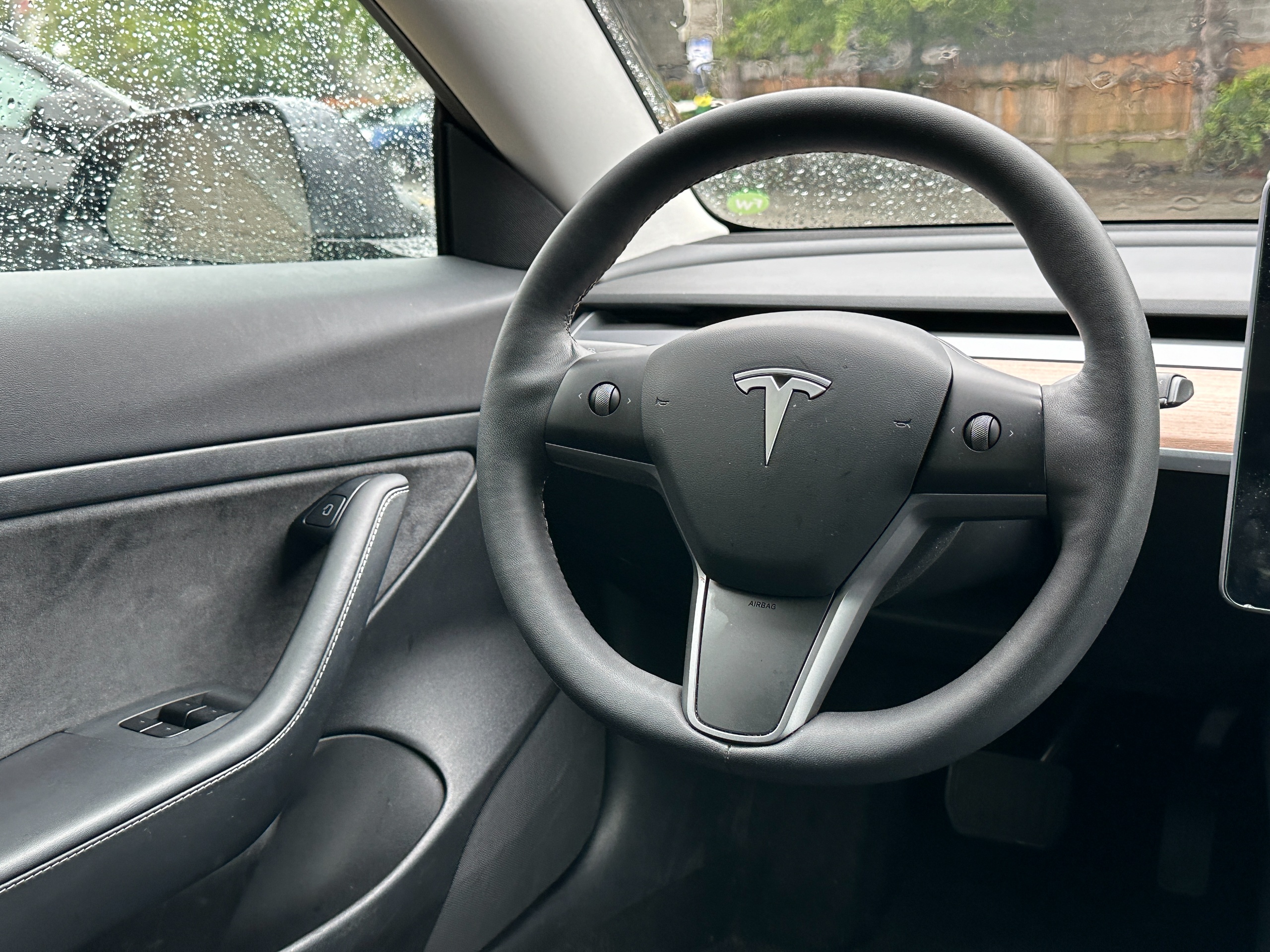 2021 Tesla Model 3 - Image 9
