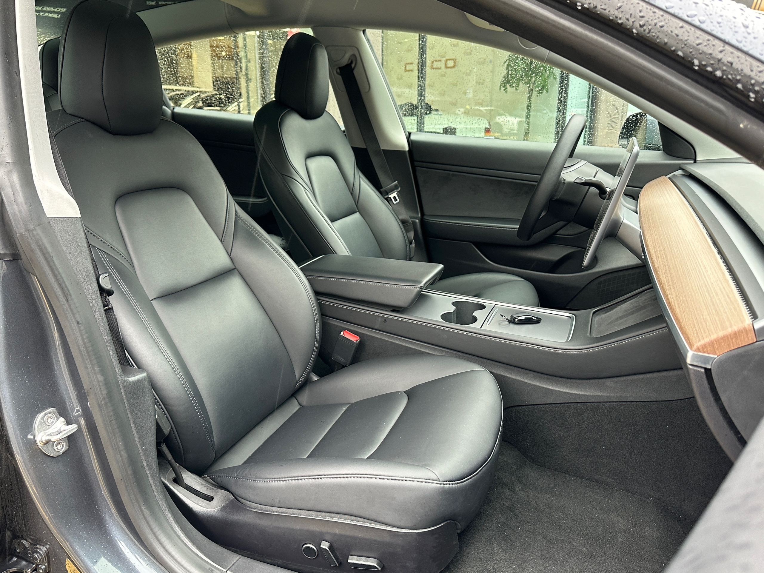 2021 Tesla Model 3 - Image 10