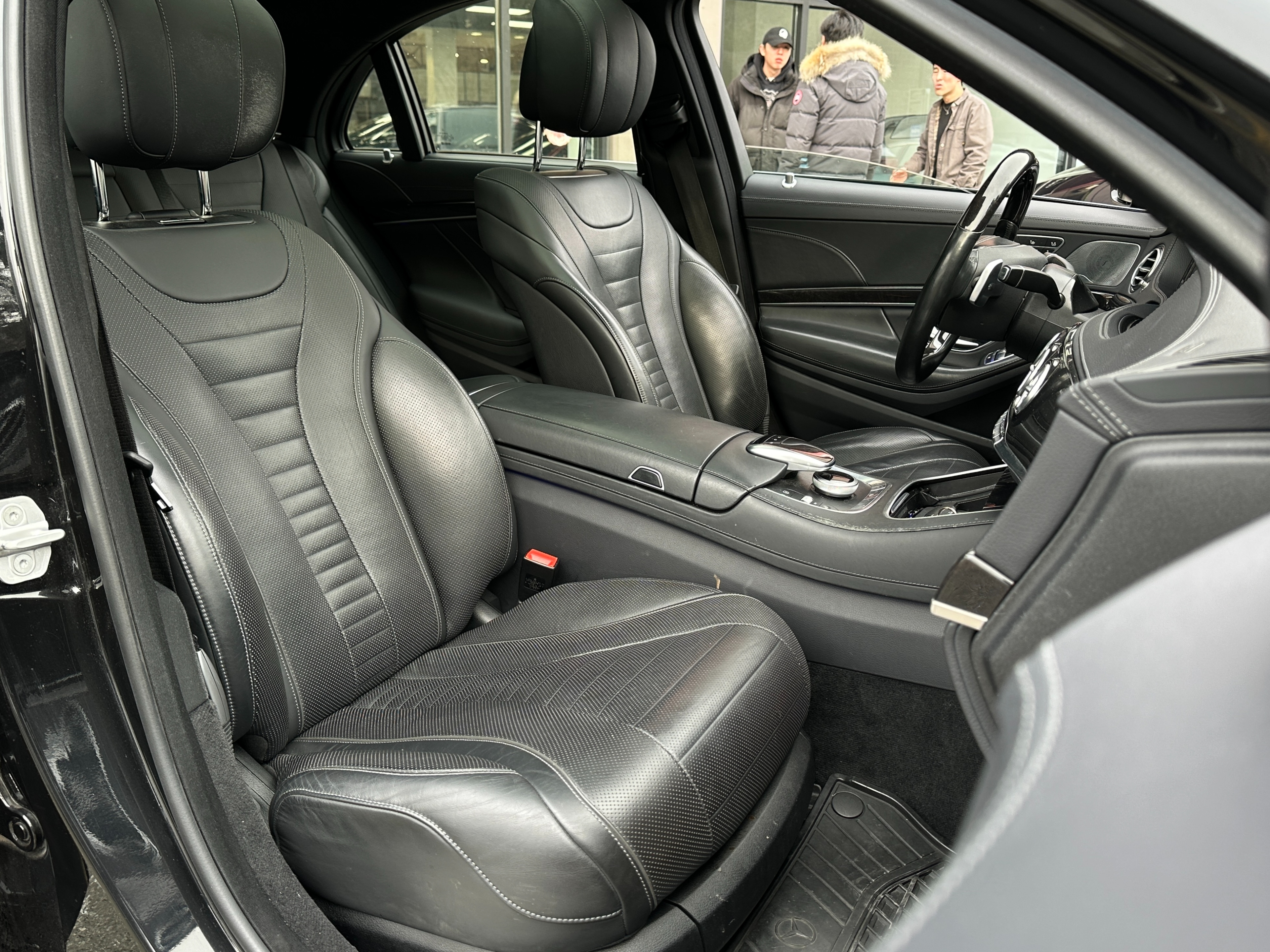 2016 Mercedes-Benz S550 - Image 11