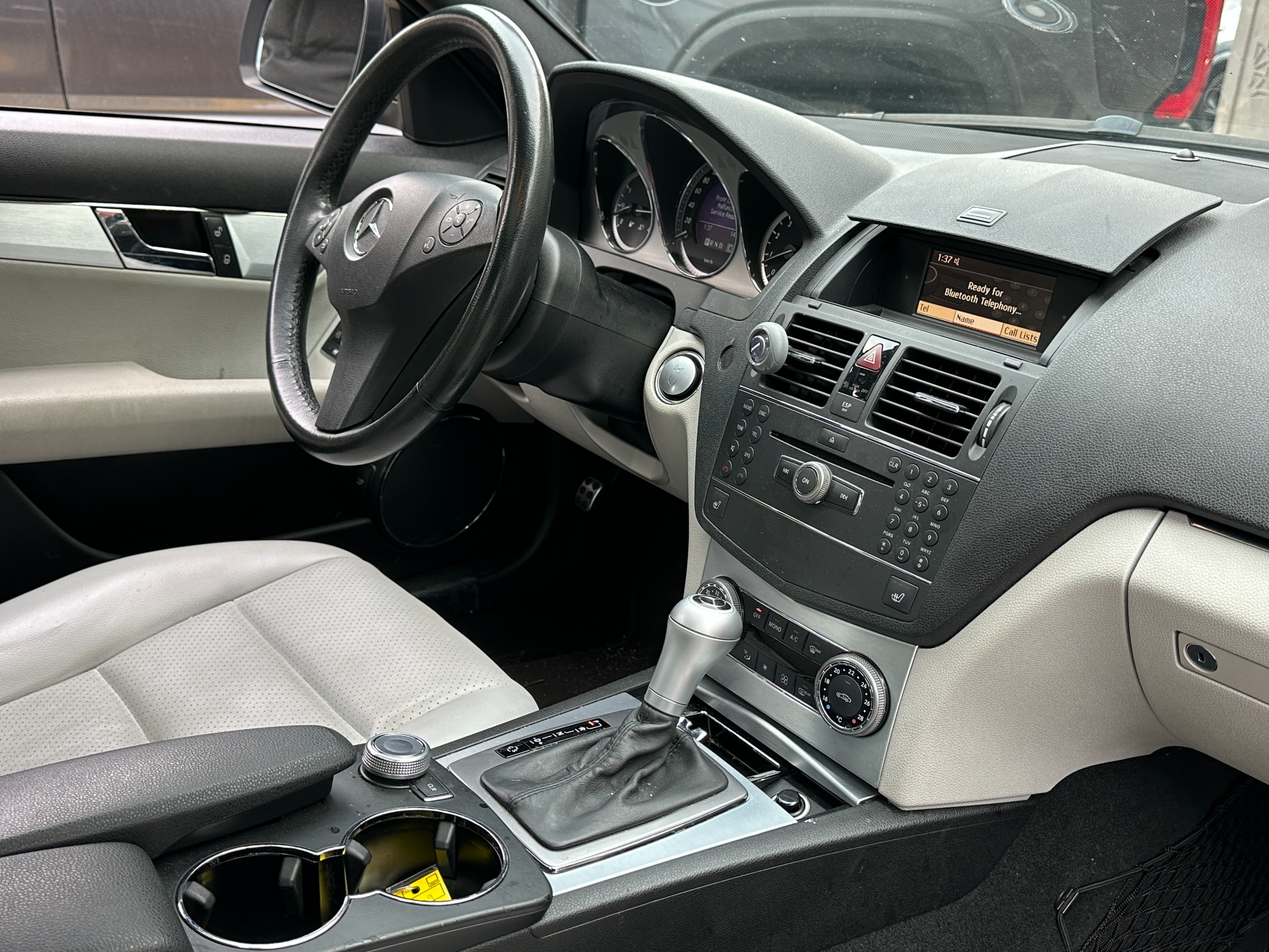 2009 Mercedes-Benz C300 - Image 9