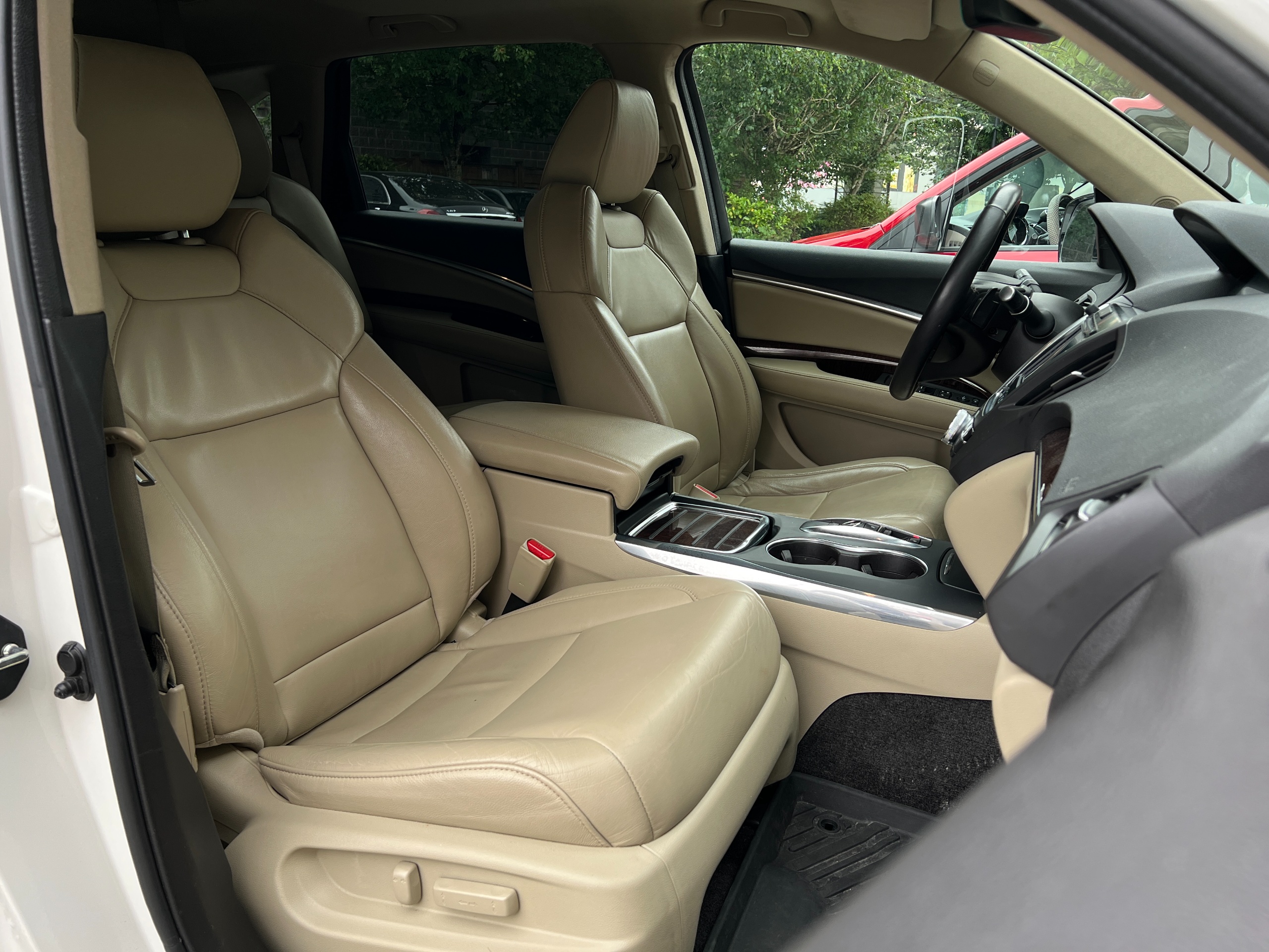 2017 Acura MDX - Image 10