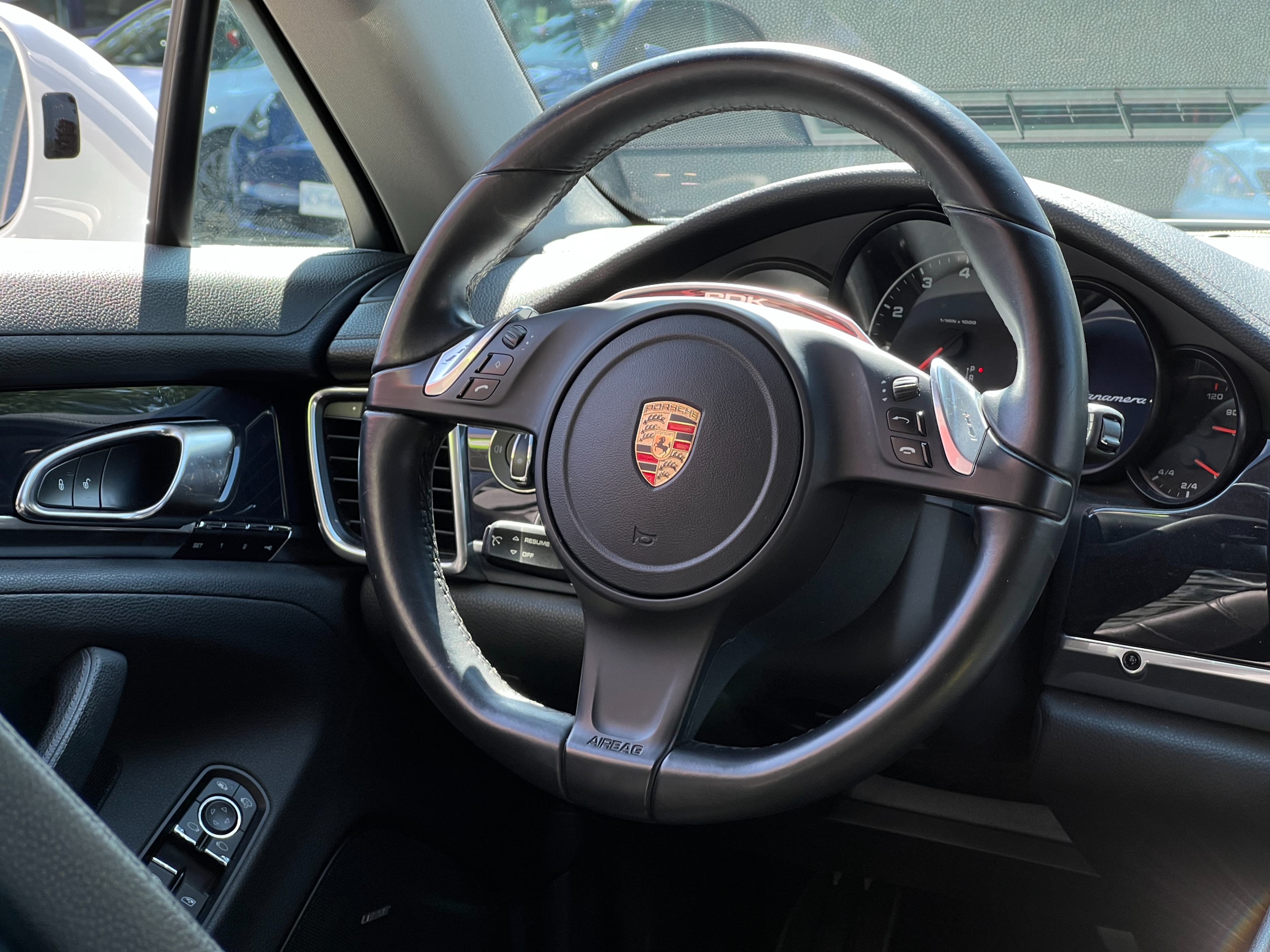 2014 Porsche Panamera 4 | one owner - Image 10